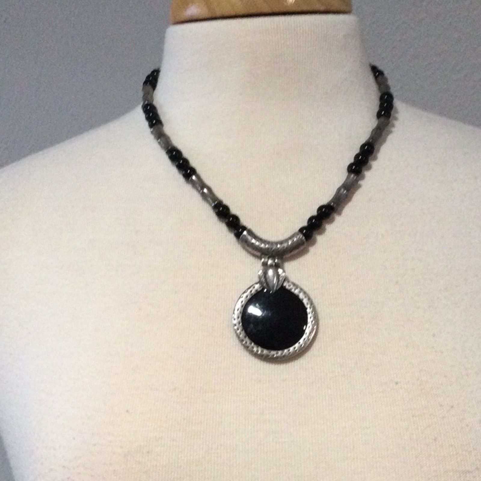 Chicos Chico's Vintage Silver Tone Pendant Necklace Size ONE SIZE - 13 Thumbnail