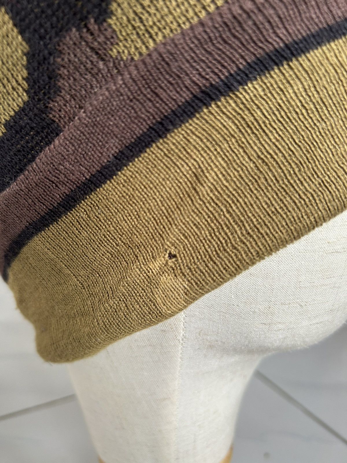 Vintage BRONZE AGE Nice design beanie hats 🔥☠️ Size ONE SIZE - 3 Thumbnail