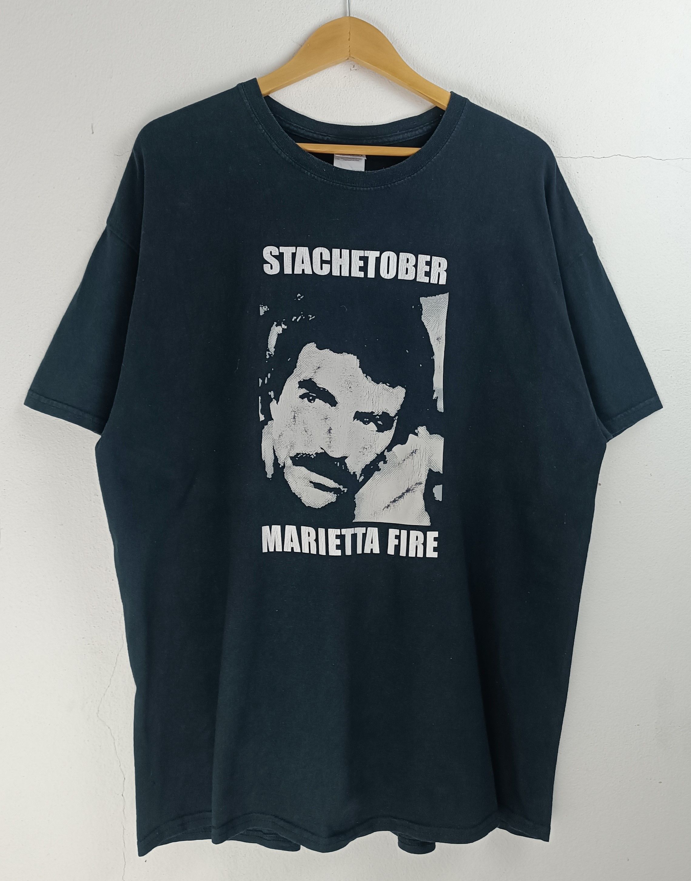 Other VINTAGE STACHETOBER MARIETTA FIRE FIREFIGHTERS DISASTER TEE Size US XL / EU 56 / 4 - 4 Thumbnail