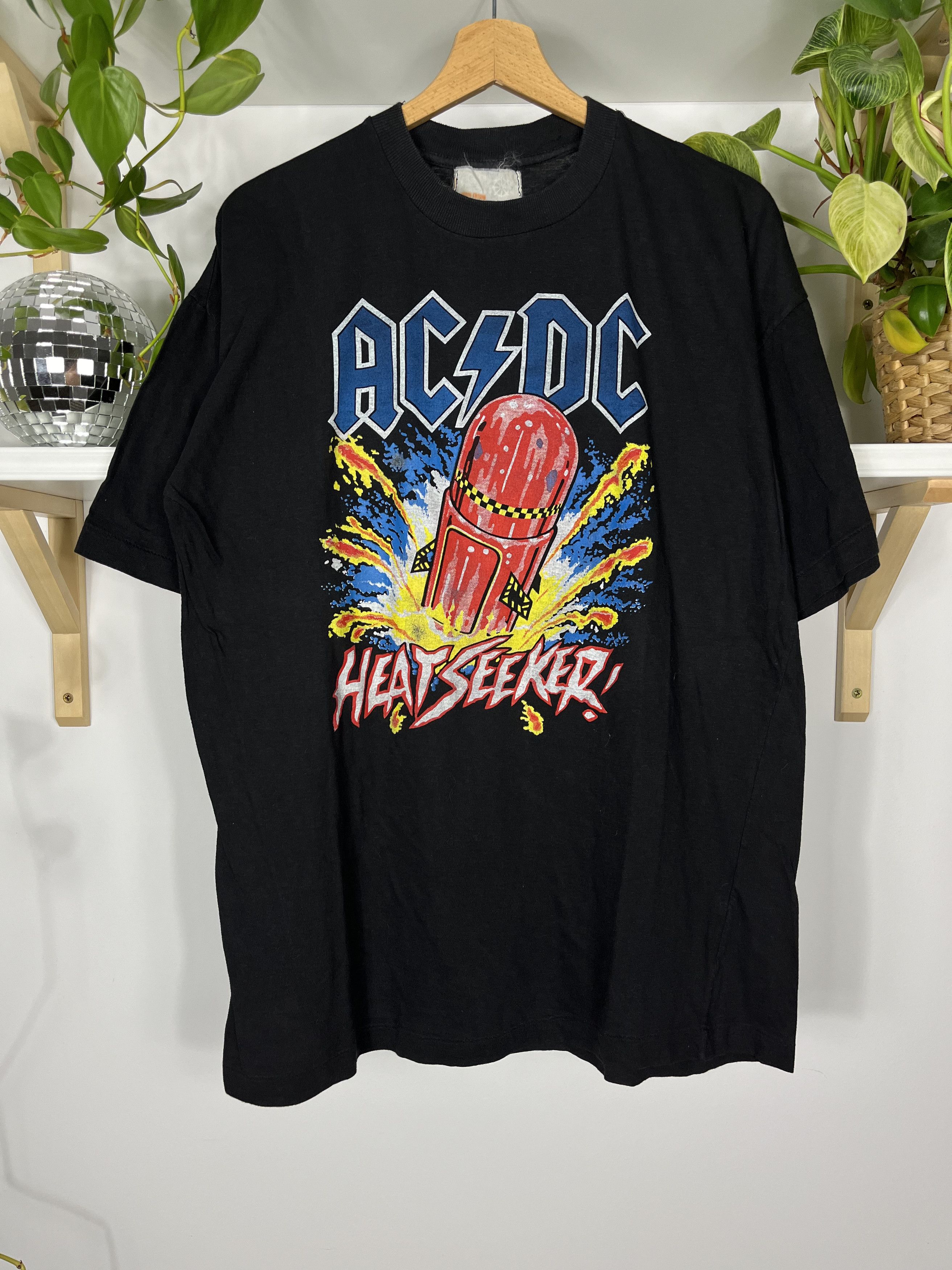 AC/DC × Band Tees × Vintage VINTAGE 1988 ACDC HEAT SEEKER WORLD TOUR TEE SHIRT Size US L / EU 52-54 / 3 - 1 Thumbnail