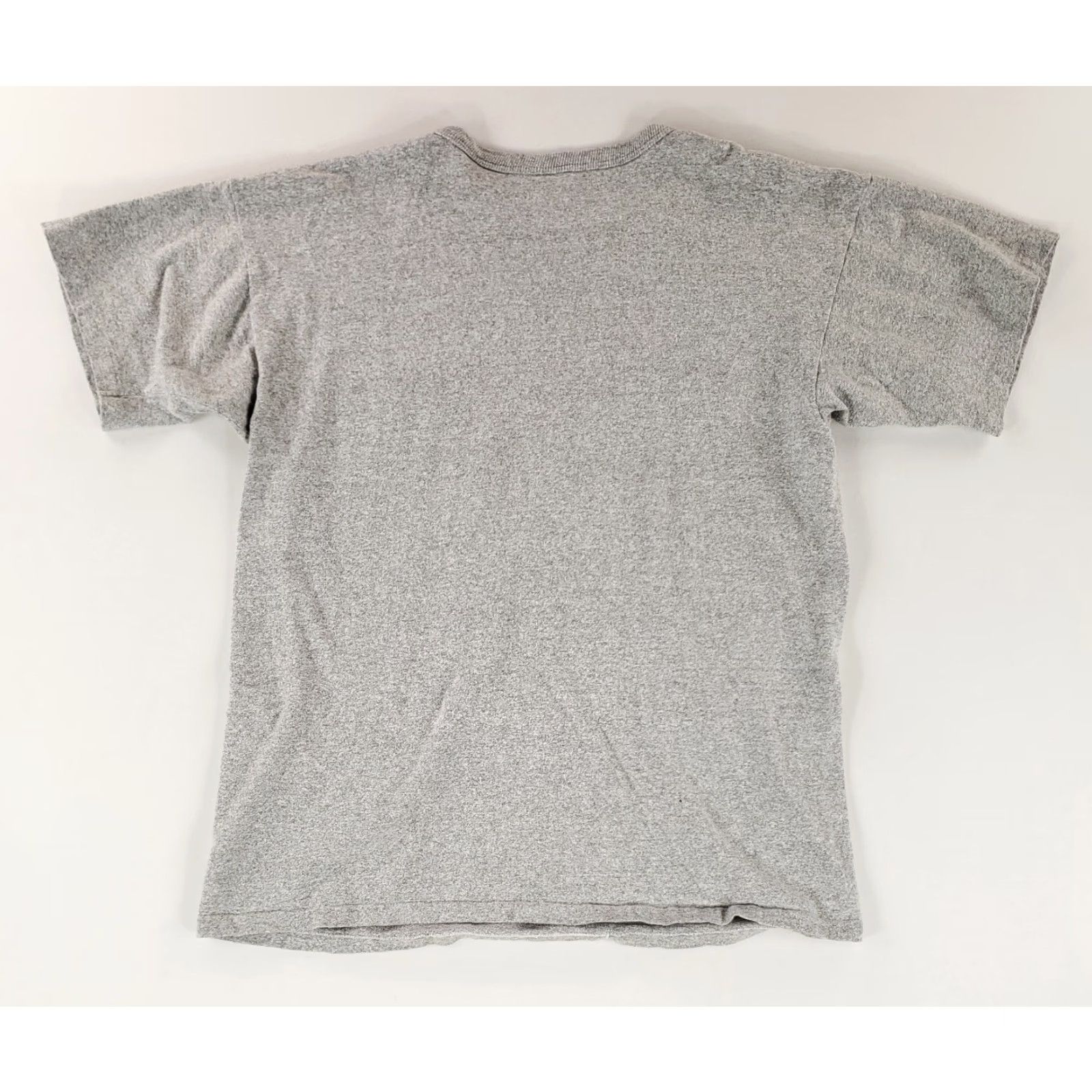 Champion VINTAGE Champion Chicago Bears T Shirt Heavyweight 80s Single Stitch Mens XL Gray Bears Champion Mens XL Shirt Size US XL / EU 56 / 4 - 7 Thumbnail