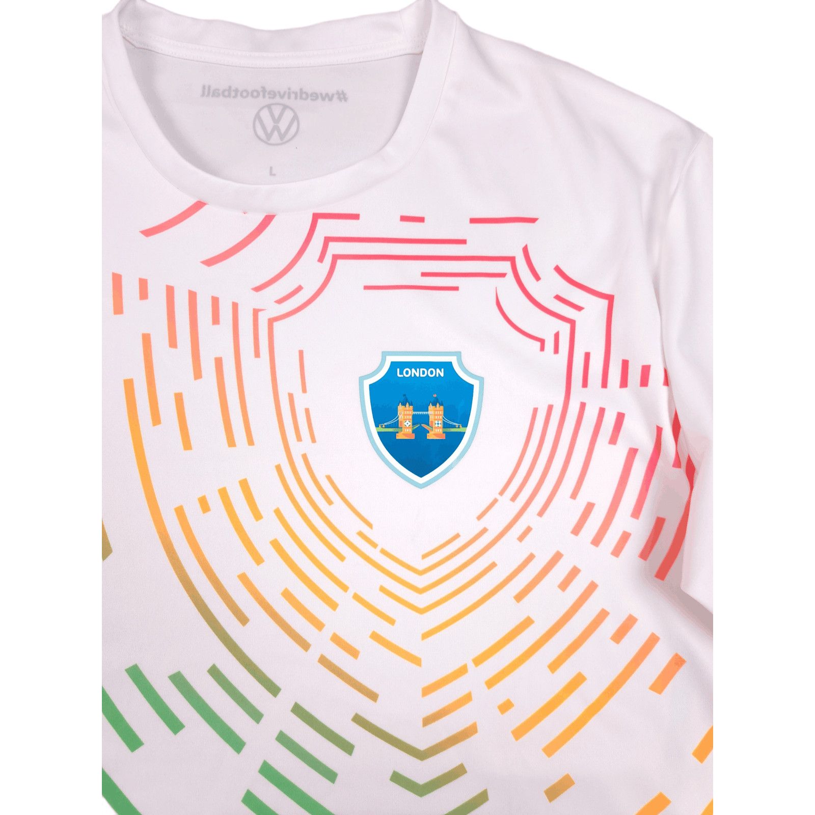 Vintage 💎 Euro 2020 London Wolksvagen White Jersey T-shirt Size L Size US L / EU 52-54 / 3 - 3 Thumbnail
