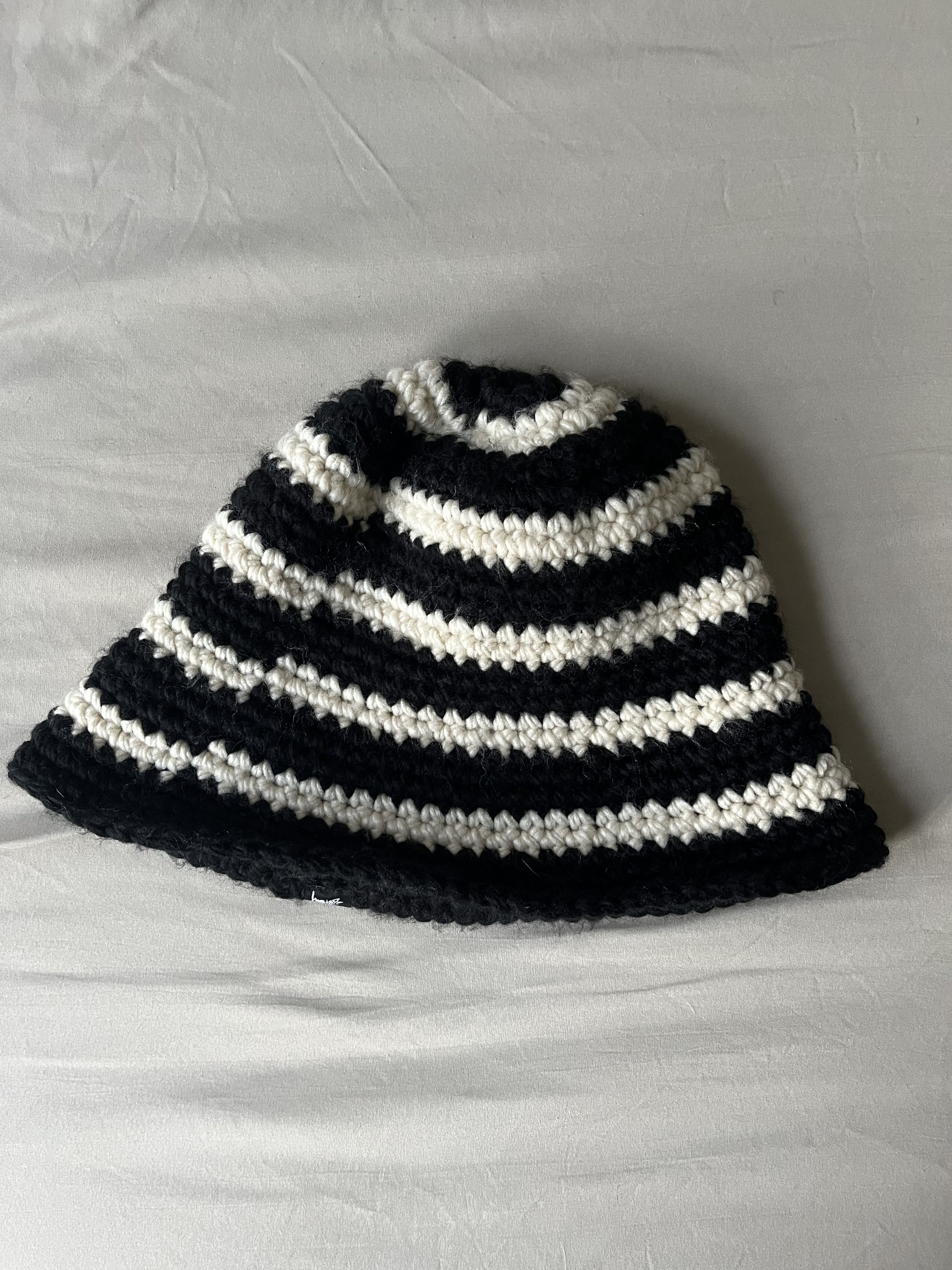 L Stussy Knit Bucket Hat Stussy Sport Waves Knit Bucket Hat