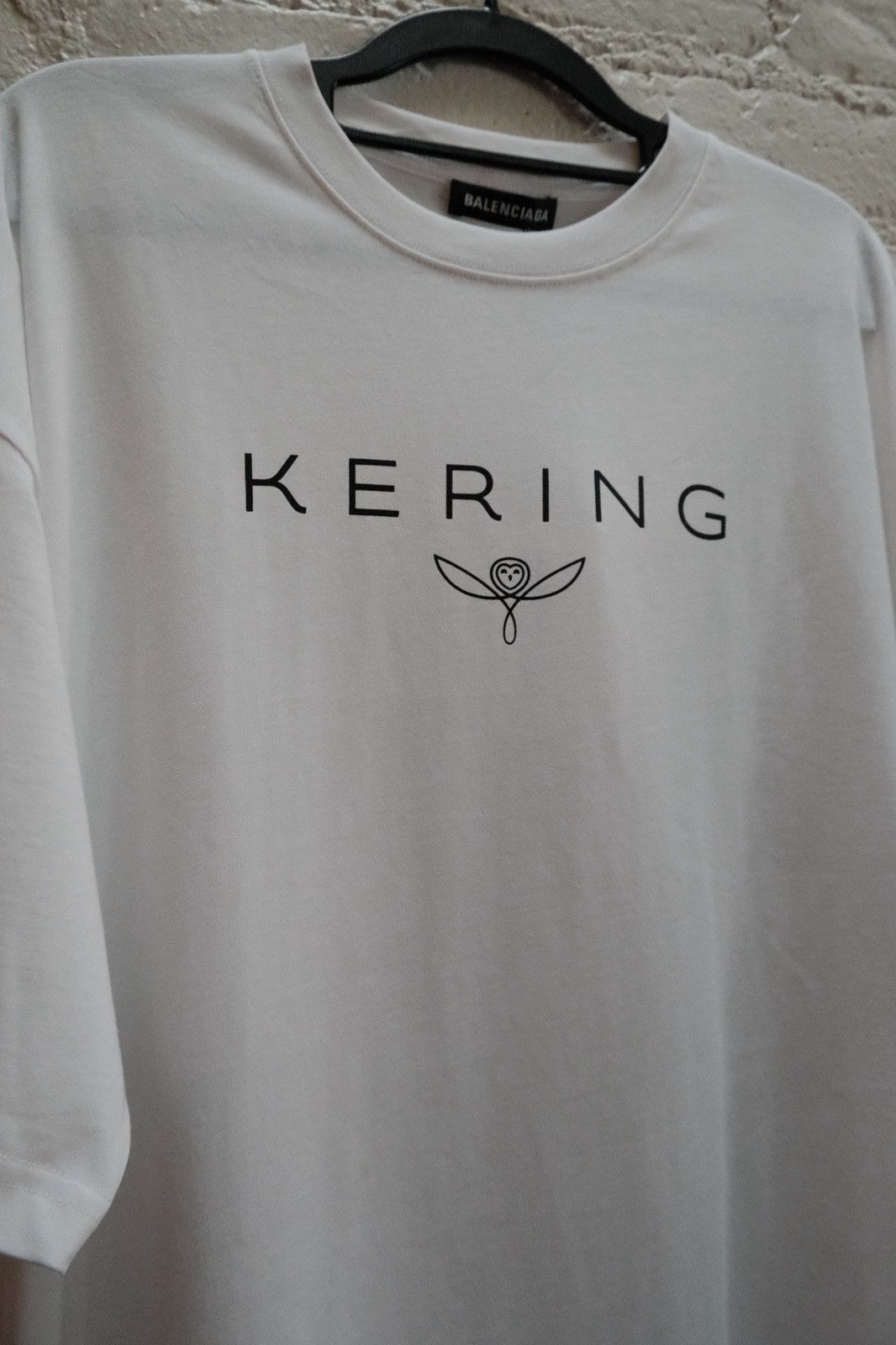 Balenciaga SS17 White Kering Tshirt Size US L / EU 52-54 / 3 - 2 Thumbnail