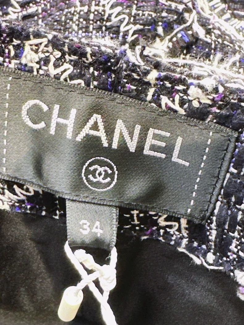 Chanel Chanel Tweed plaid knitted shorts Size 42" / US 20 - 4 Thumbnail