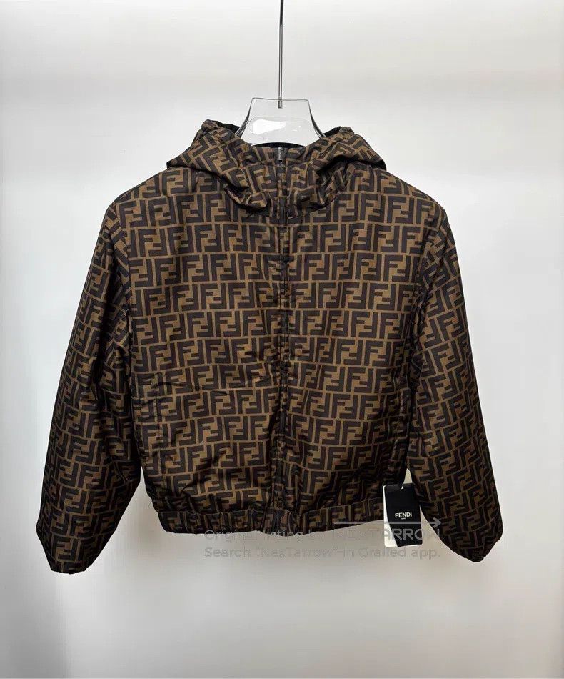 Fendi Fendi Printed Two-Sided Wearable Puffer Jacket Size S / US 4 / IT 40 - 3 Thumbnail