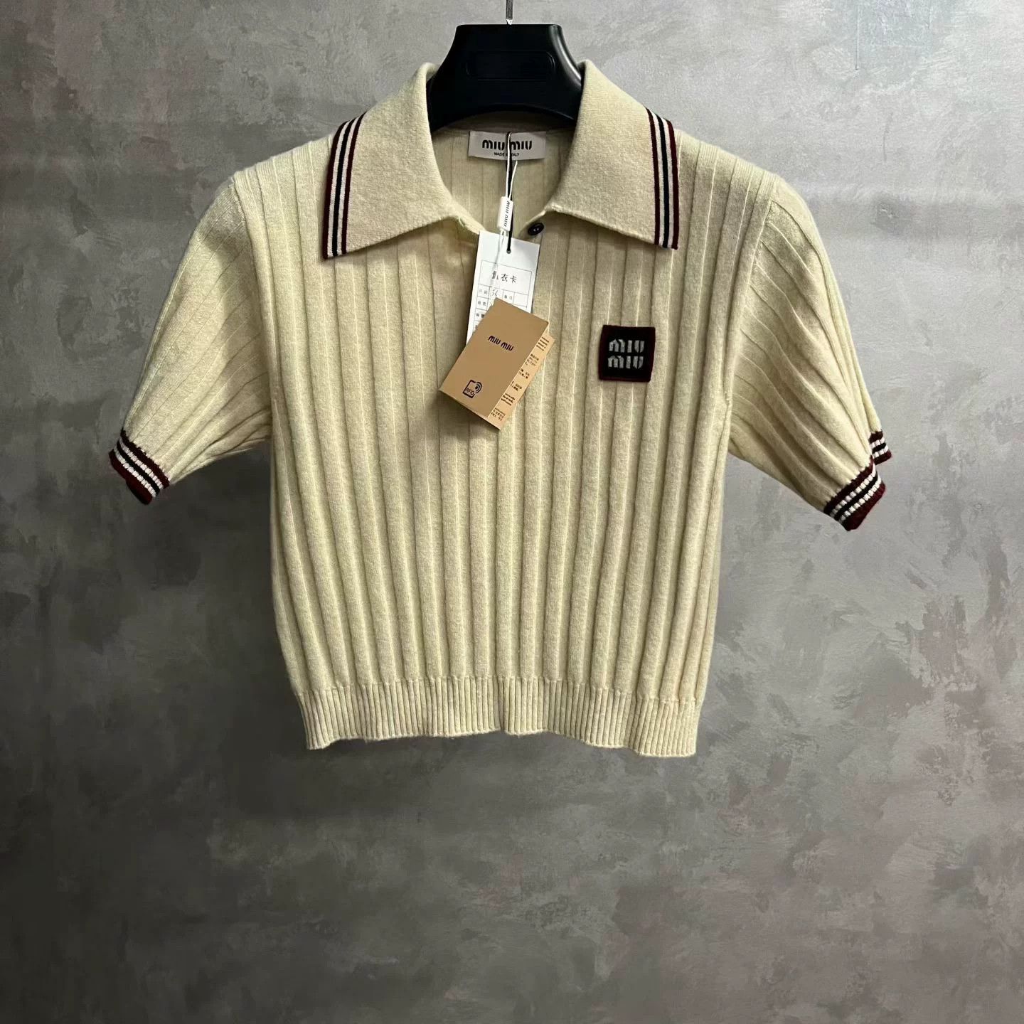 Miu Miu Miu Miu Retro Printed Beige Hoodie 36 Men Size US S / EU 44-46 / 1 - 1 Thumbnail