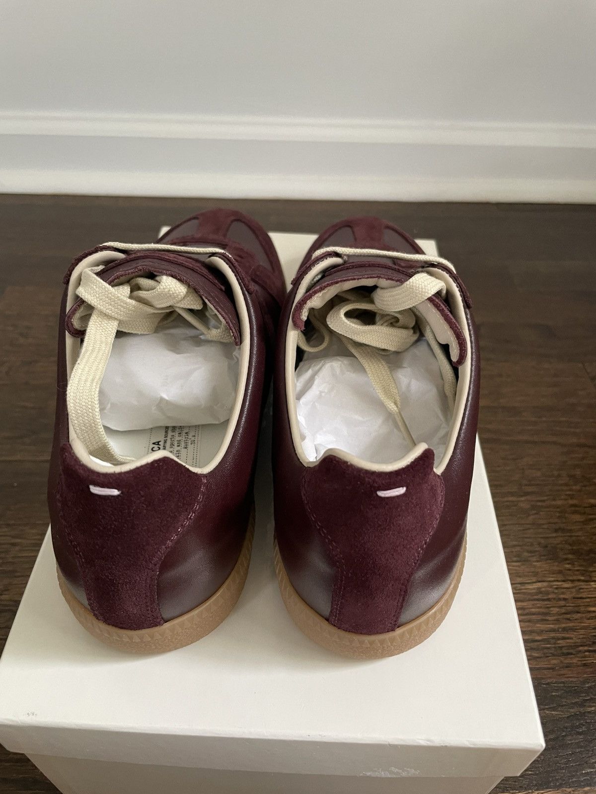 Maison Margiela Maison Margiela Replica Low Top ‘Deep Red’ — Size 42EU / 9US Size US 9 / EU 42 - 4 Thumbnail