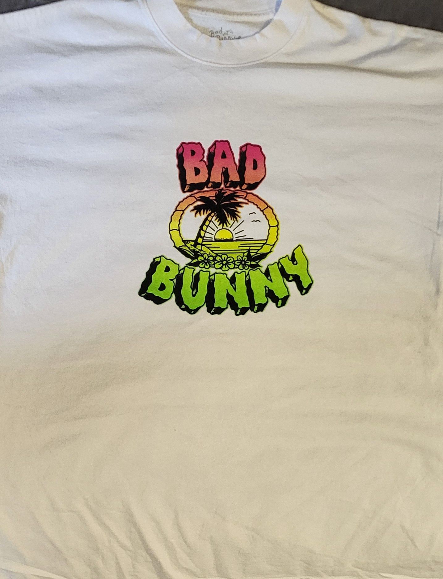 Other Bad Bunny World Tour Size M / US 6-8 / IT 42-44 - 1 Thumbnail