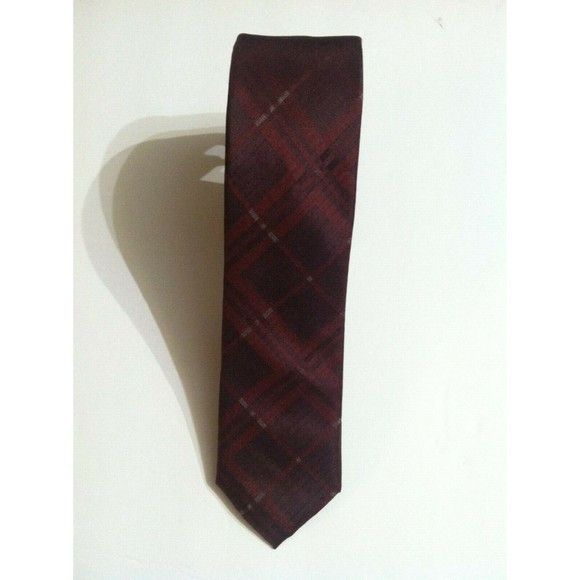 Calvin Klein CALVIN KLEIN MENS NEW BURGUNDY 100%SILK NECKTIE WIDTH: 2" Size ONE SIZE - 1 Thumbnail