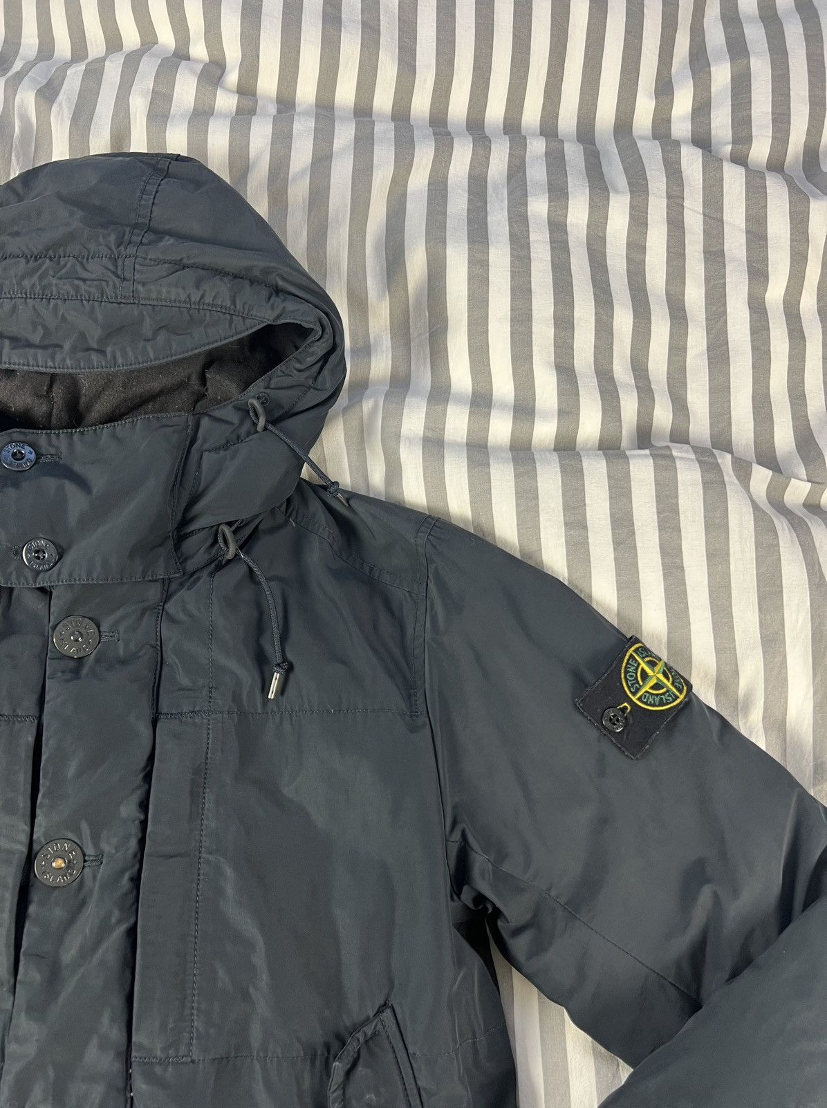 Stone Island Stone Island | Micro Reps Down TC | Dark Navy | Size S Size US S / EU 44-46 / 1 - 11 Thumbnail