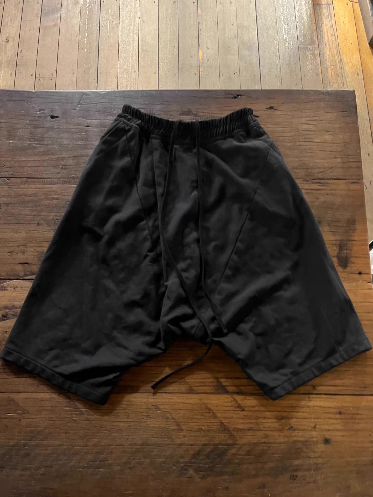 Julius Julius vandalism: Pleated Silk wool shorts | Grailed