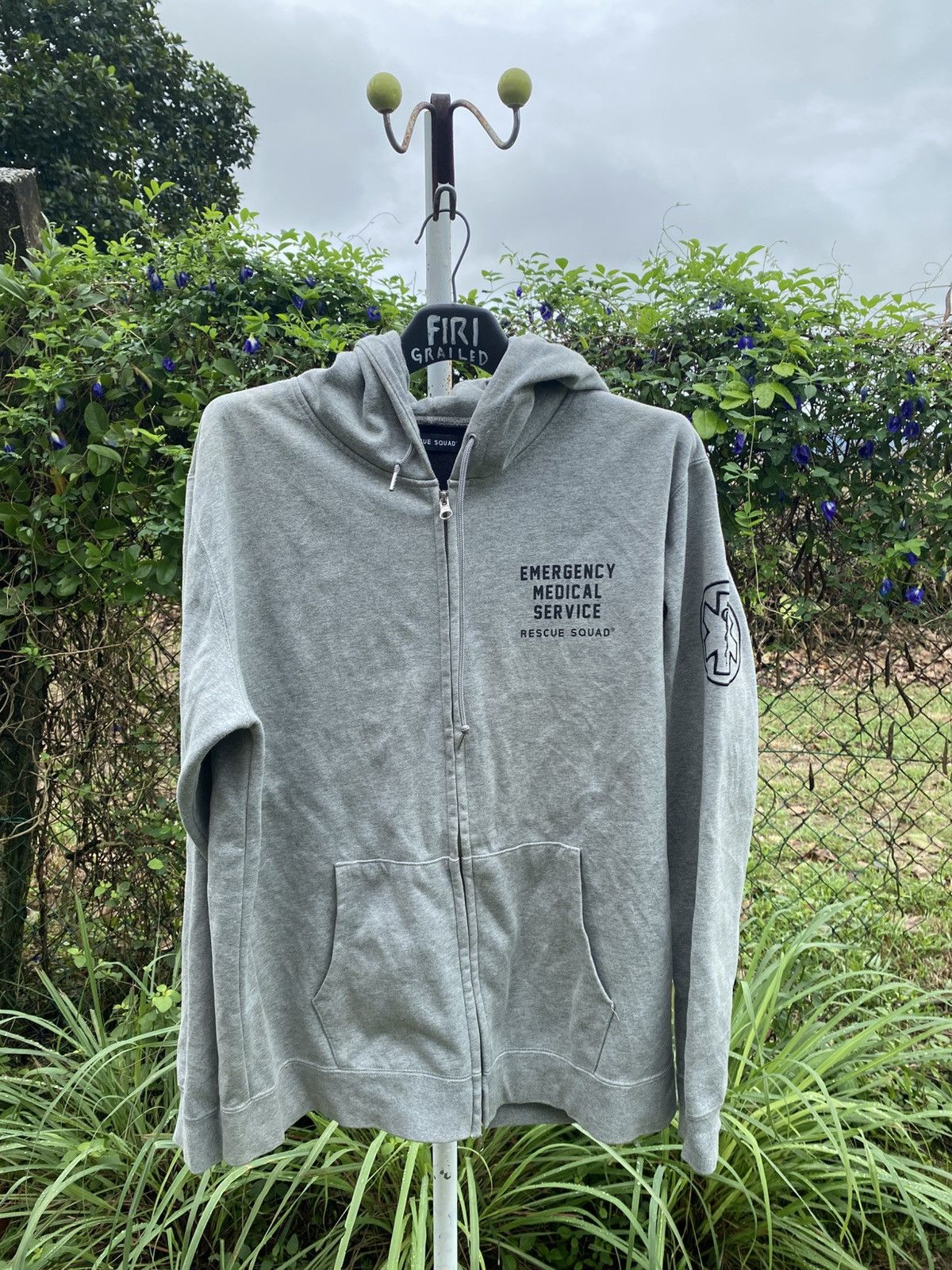 Vintage Rescue Squad Emergency Medical Service Hoodie Size US L / EU 52-54 / 3 - 1 Thumbnail