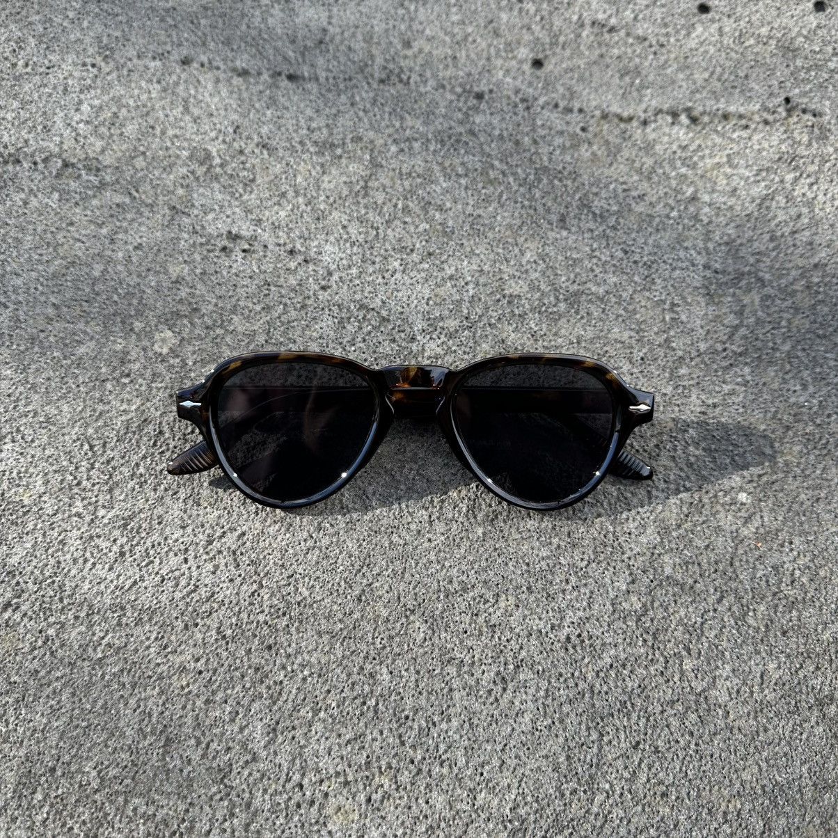 Other Y2K Unisex Sunglasses Retro Fashion Shades XY11345-02 Size ONE SIZE - 1 Thumbnail