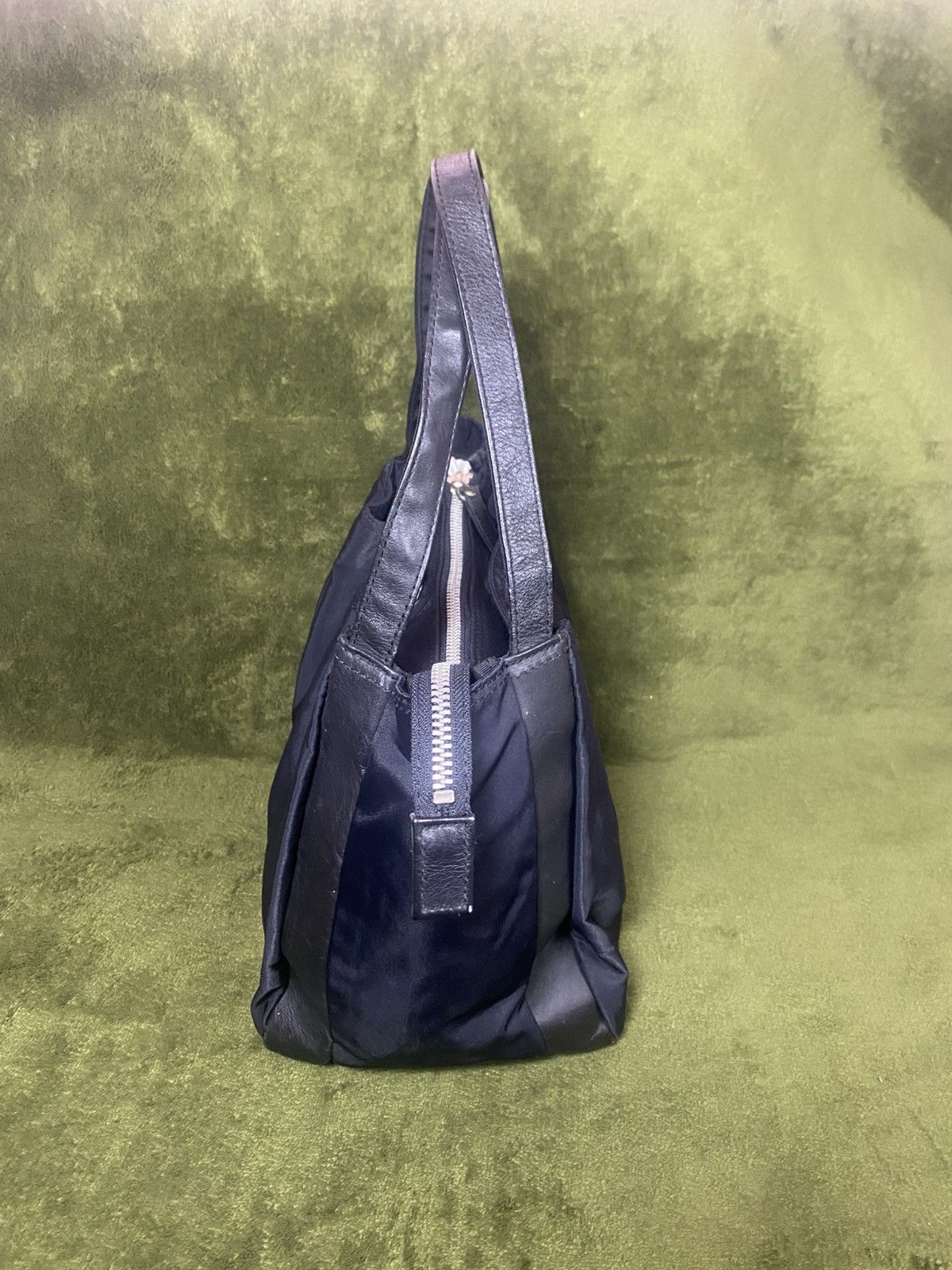 Japanese Brand × Vintage × Yohji Yamamoto Y'saccs by Yohji Yamamoto nylon hobo totebag Size ONE SIZE - 11 Thumbnail