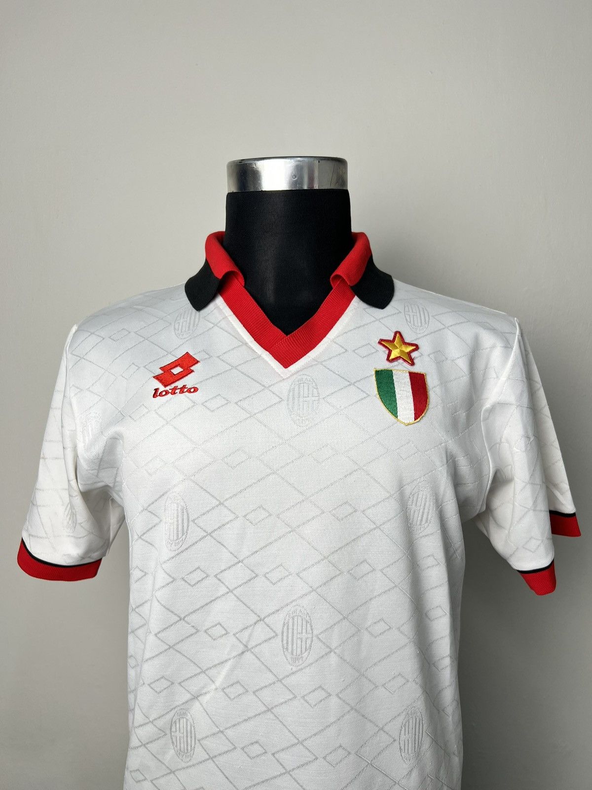Other JERSEY MAGLIA AC MILAN AWAY UCL 1993 1994 lotto vintage Size US M / EU 48-50 / 2 - 3 Thumbnail