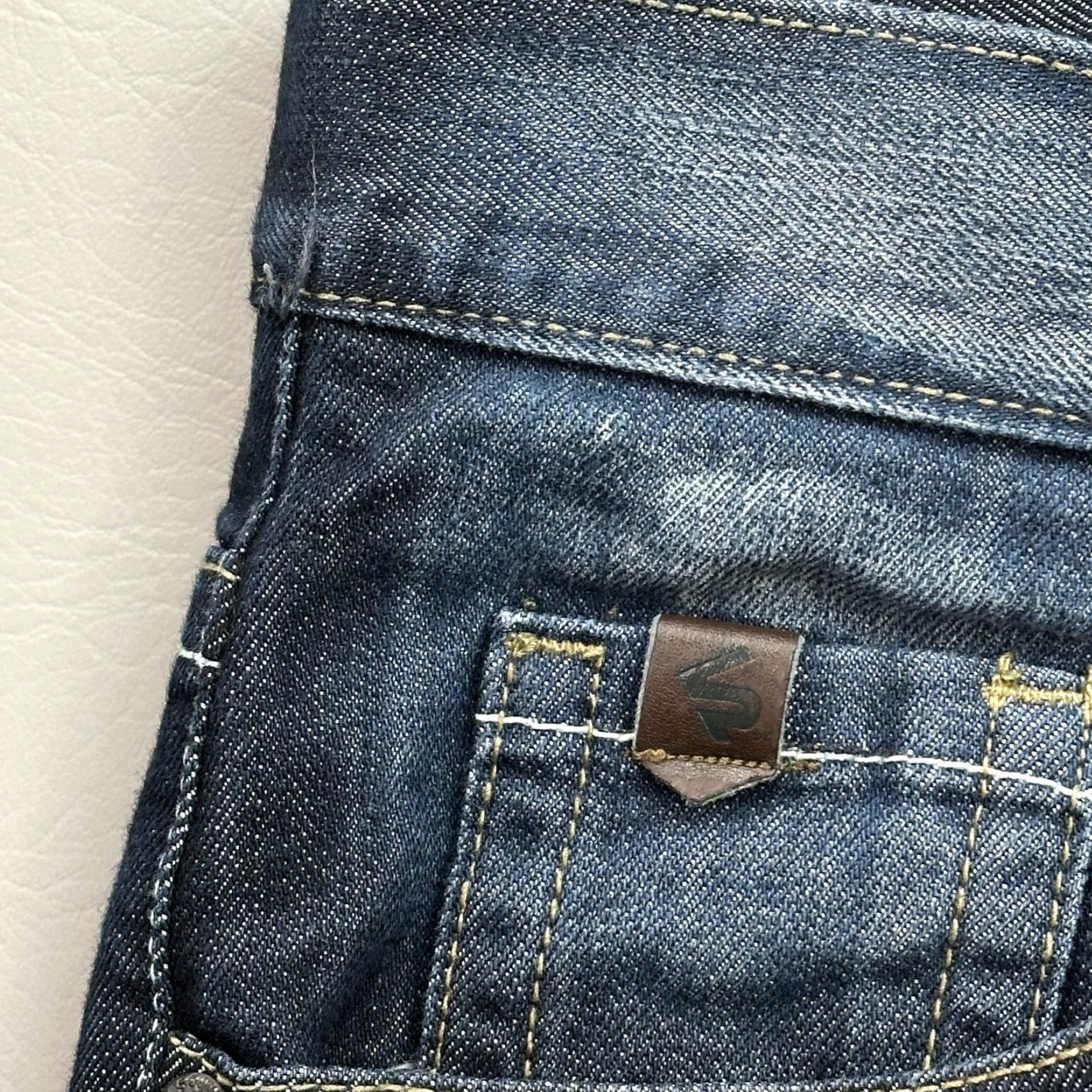 Southpole VINTAGE Southpole Jeans Mens 34x30 Blue Dark Wash Denim Hip Hop Streetwear Y2K 90s Gothic Grunge Logo Pockets Mens Size US 34 / EU 50 - 6 Thumbnail