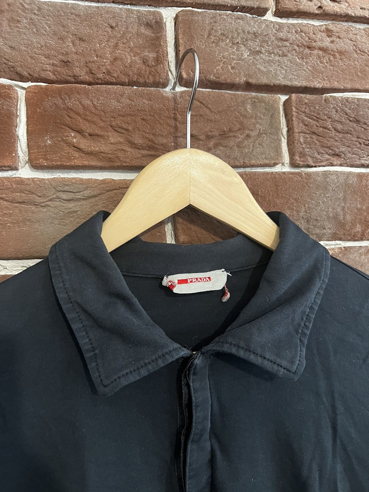 Prada Prada Red Tab Casual Polo Logo Luxury Designer L Black Size US L / EU 52-54 / 3 - 4 Thumbnail