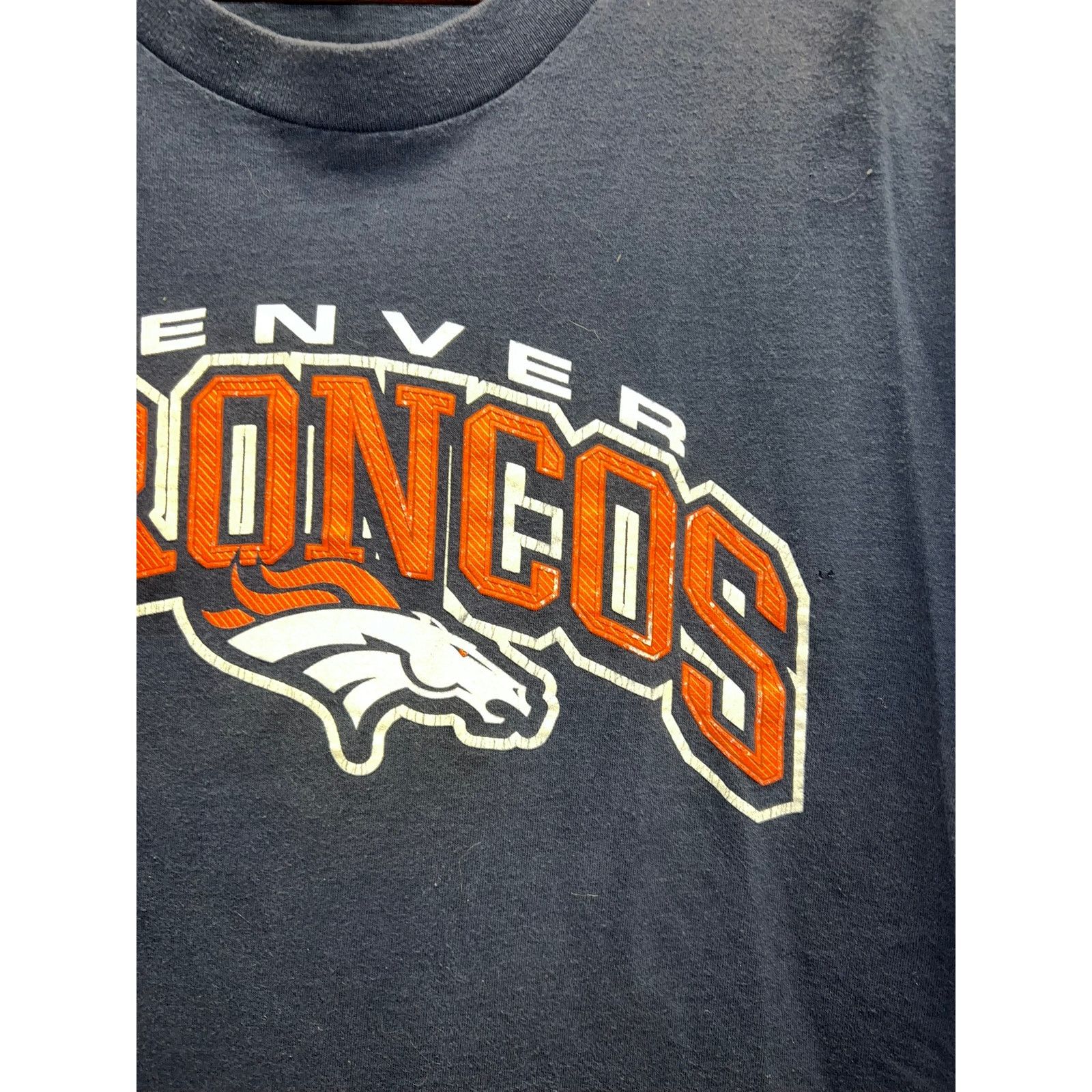 Vintage Vintage Denver Broncos Shirt NFL Football Small Pinhole L Size US L / EU 52-54 / 3 - 4 Thumbnail