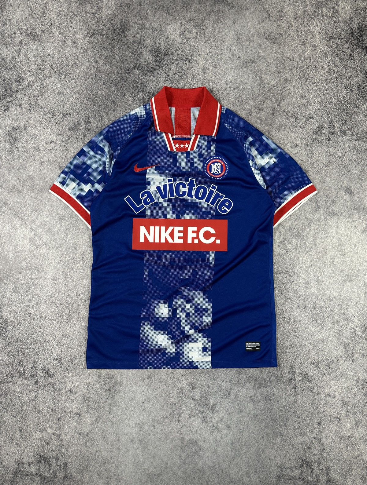 Vintage Soccer Jersey Nike F.C. 2019/2020 La Victoire Jersey M Rare Size US M / EU 48-50 / 2 - 1 Thumbnail