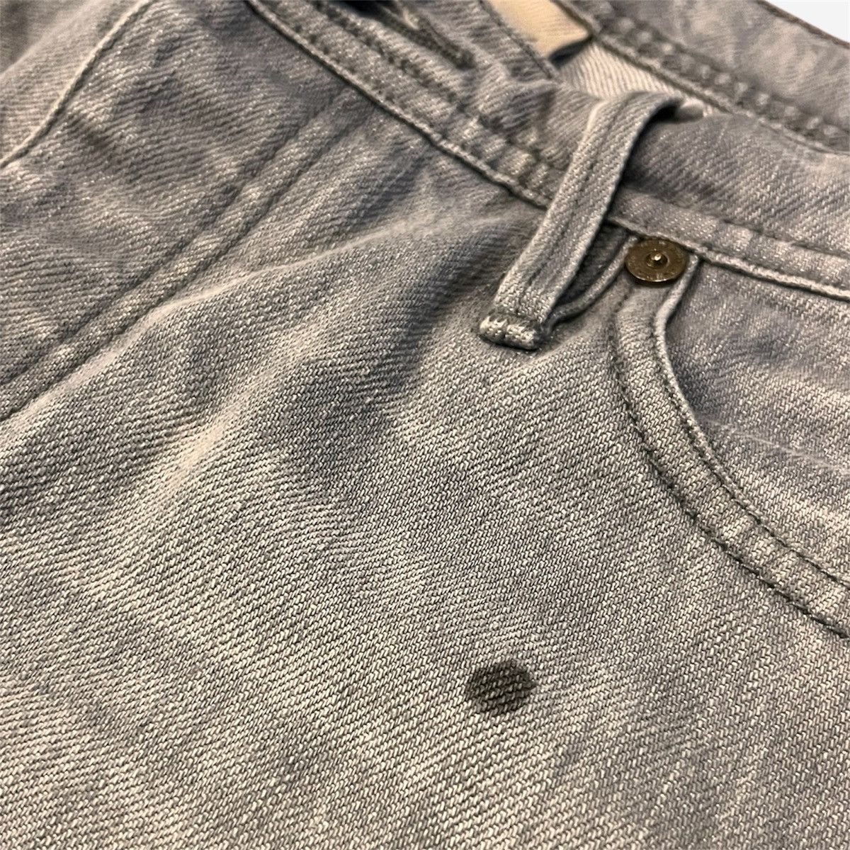 Burberry Burberry Denim Jeans in Grey Size US 32 / EU 48 - 2 Thumbnail