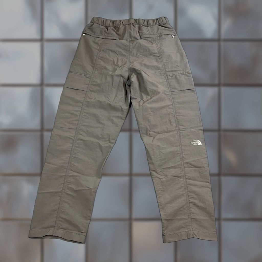 The North Face VINTAGE The North Face Cargo Pants Trousers Grey USA Purple Label Belted W30 UK12 Short Size US 29 - 1 Thumbnail