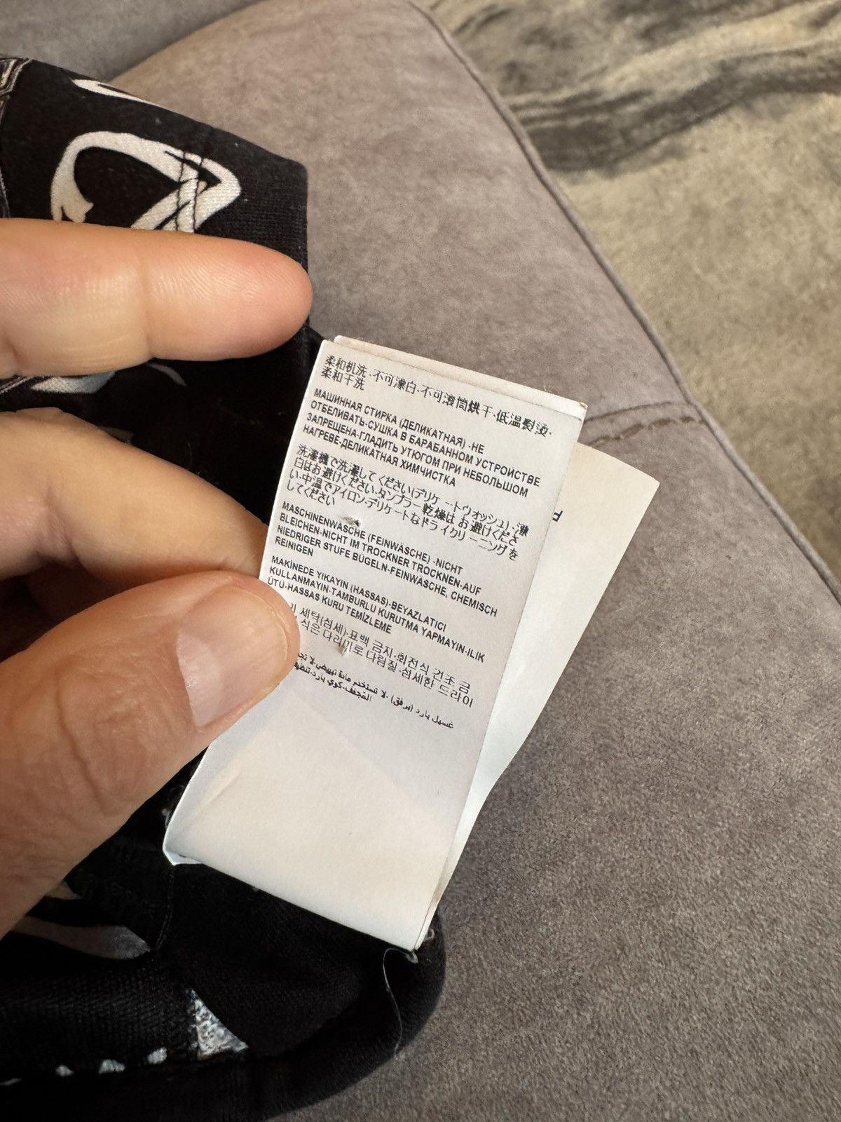 Versace VERSACE shorts STUDY REAL TAPE MEASUREMENTS IN PHOTOS sz S Size US 30 / EU 46 - 19 Thumbnail