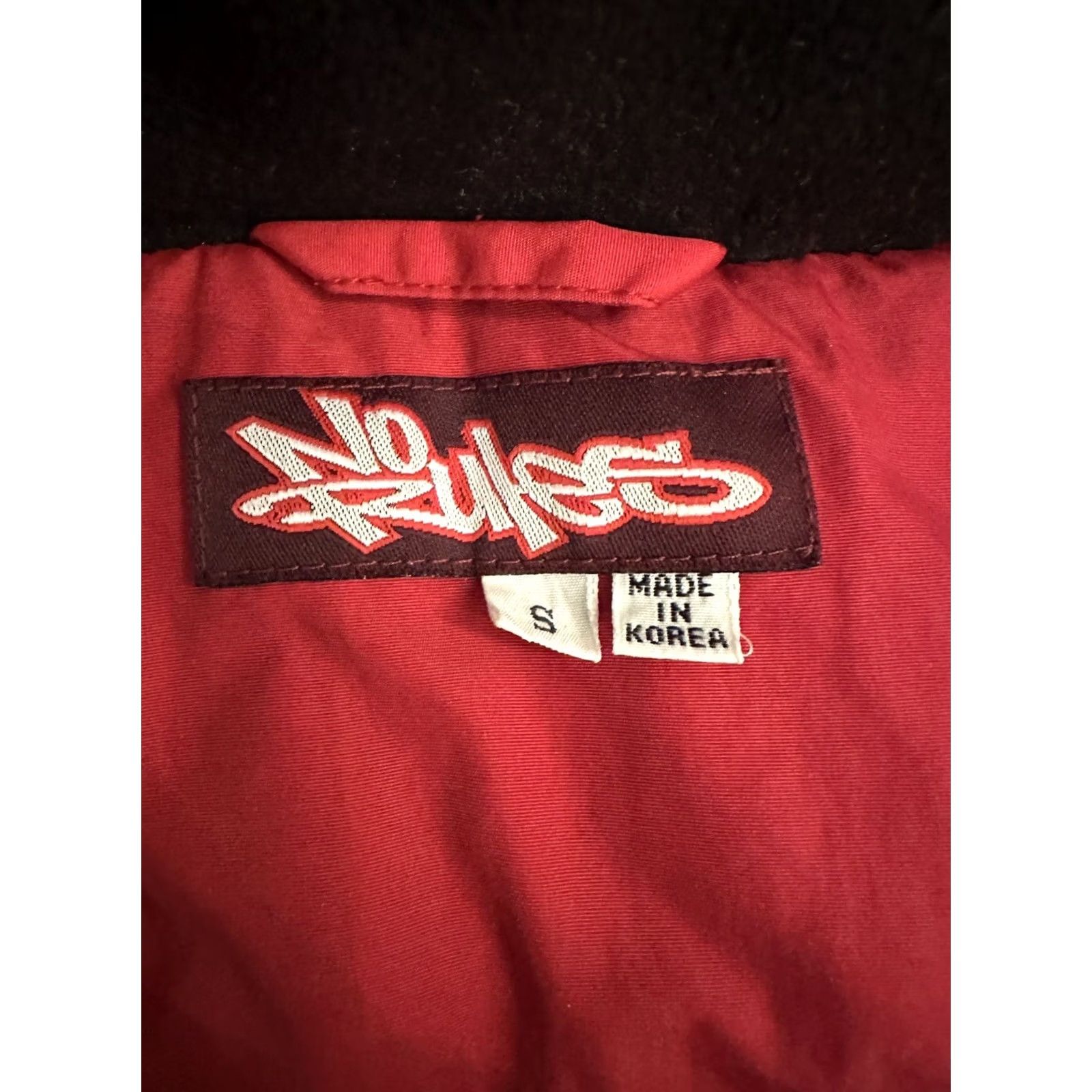 Vintage VINTAGE No Rules Snow Jacket S Teens Red White 90s Y2K Nylon Rain Coat Snowboard Skate Mens Womens Boys Girls Size US S / EU 44-46 / 1 - 7 Thumbnail