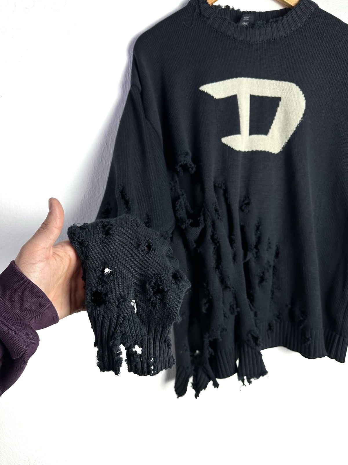 Diesel × Vintage Vintage Diesel big logo knit sweater distressed boxy fit Size US M / EU 48-50 / 2 - 5 Thumbnail