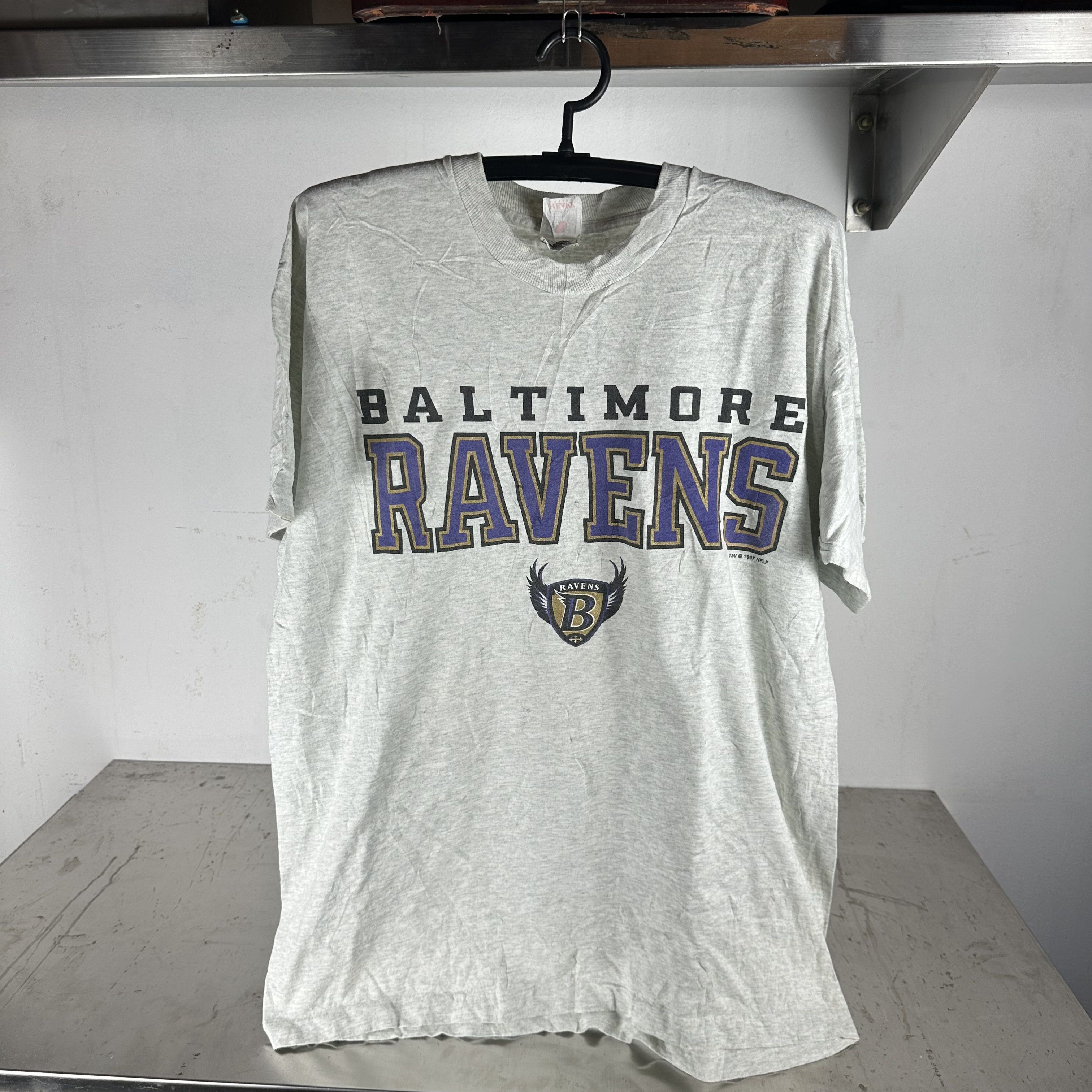 Vintage ​Vintage 1997 Baltimore Ravens Football NFL XL T-shirt Size US XL / EU 56 / 4 - 1 Thumbnail