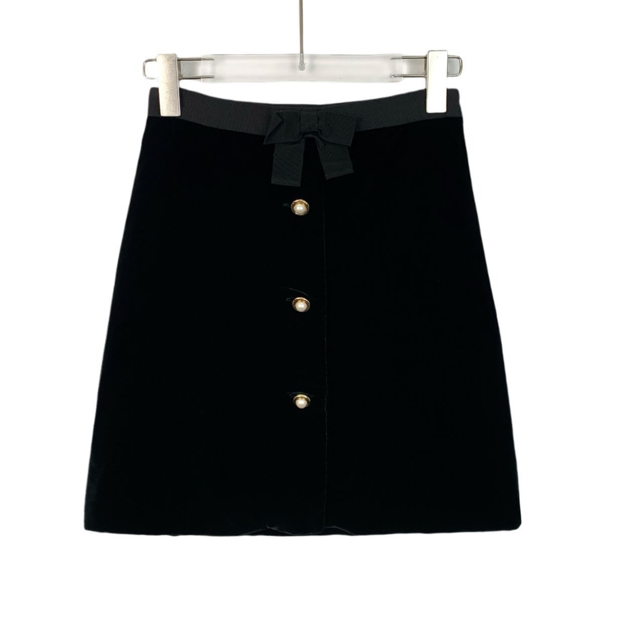 Miu Miu Miu Miu Black Velvet Skirt With Bow Waist & Pearl Button Acc Size 38" / US 16 / IT 52 - 1 Thumbnail