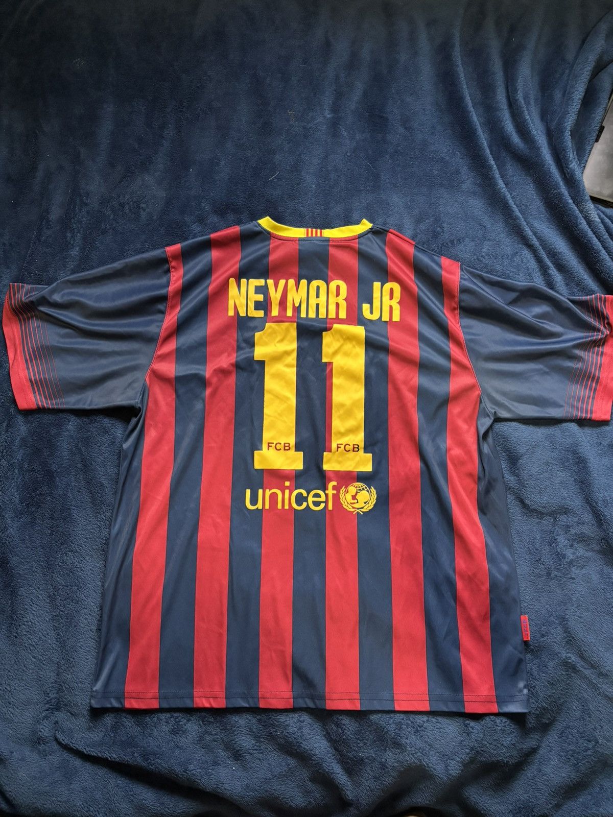 Vintage Neymar JR. Jersey Size US XL / EU 56 / 4 - 2 Thumbnail