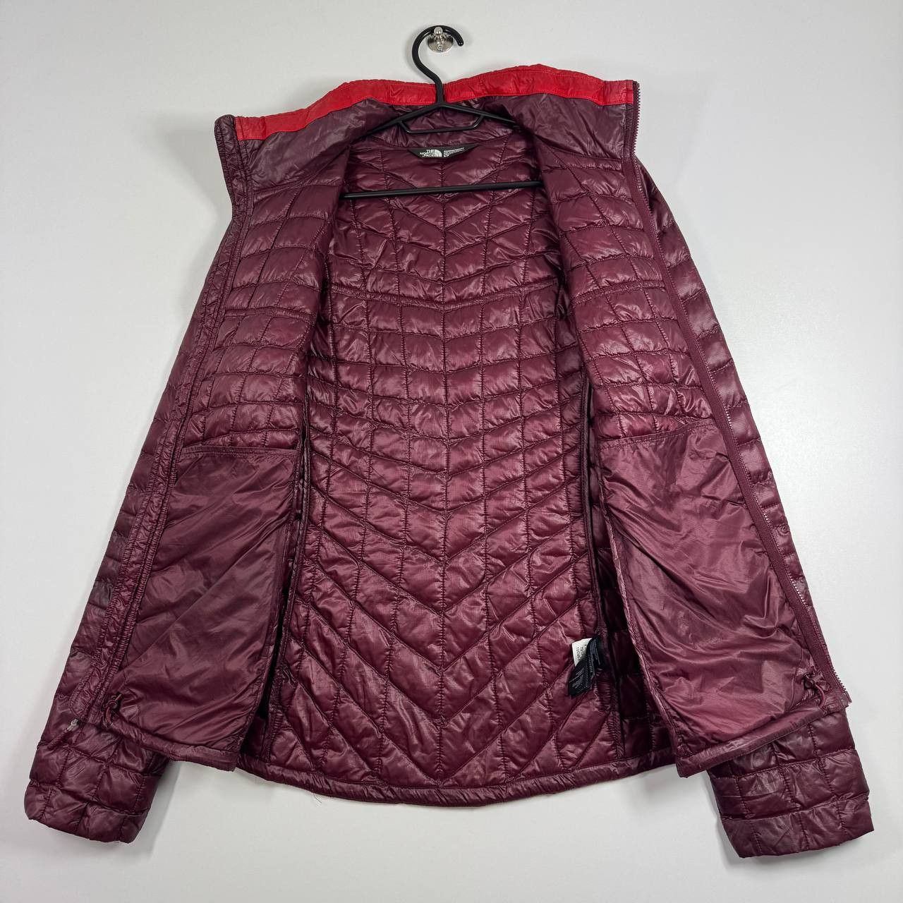 The North Face The North Face Womens Quilted Jacket Red Lightweight Puffe S Size S / US 4 / IT 40 - 3 Thumbnail