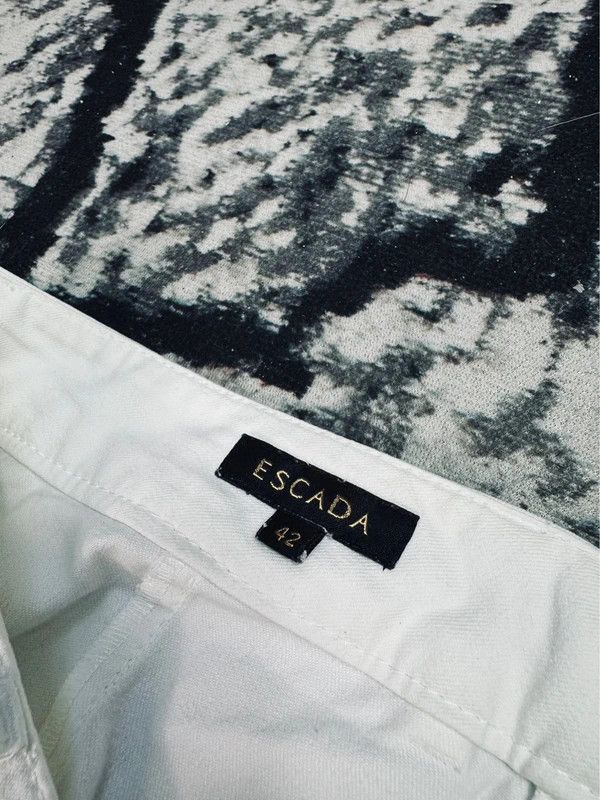 Escada Escada trousers white 42 simple logo Size 42" / US 20 - 4 Thumbnail