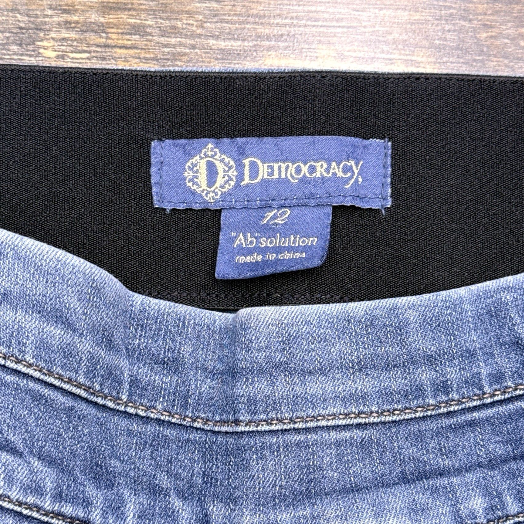 Vintage Democracy Blue 12 Distressed High Rise Ankle Skimmer Jeans User: Democracy Blue 12 Distressed High Rise Ankle Skimmer Jeans Size 34" / US 12 / IT 48 - 4 Thumbnail