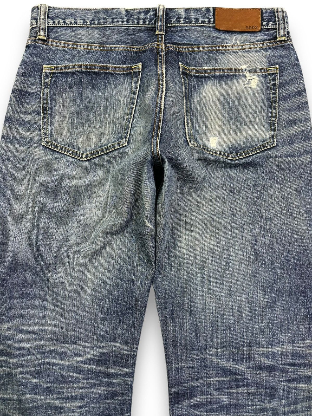 Undercover × Uniqlo Vintage Uniqlo UJ S002 Blue Wash Loose Distressed Jeans Size US 34 / EU 50 - 11 Thumbnail