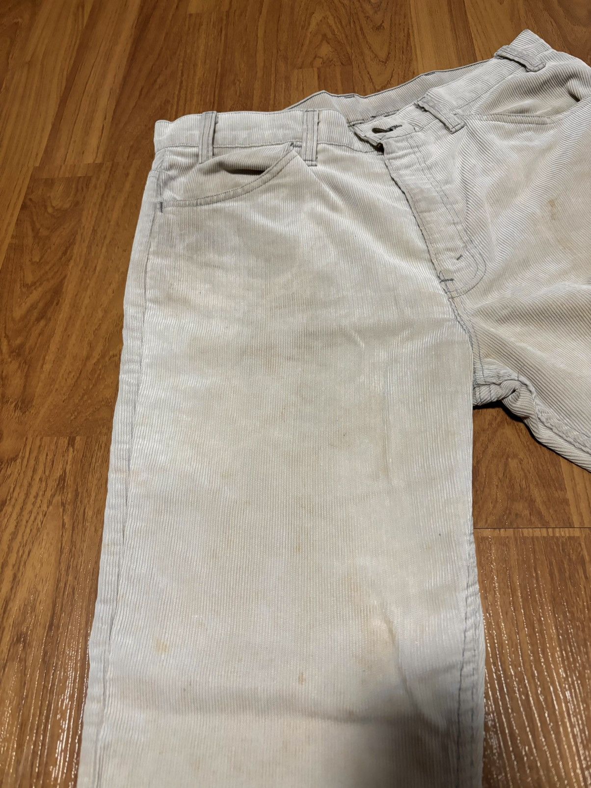 Levi's Vintage Levi’s Corduroy Flares Size US 32 / EU 48 - 3 Thumbnail