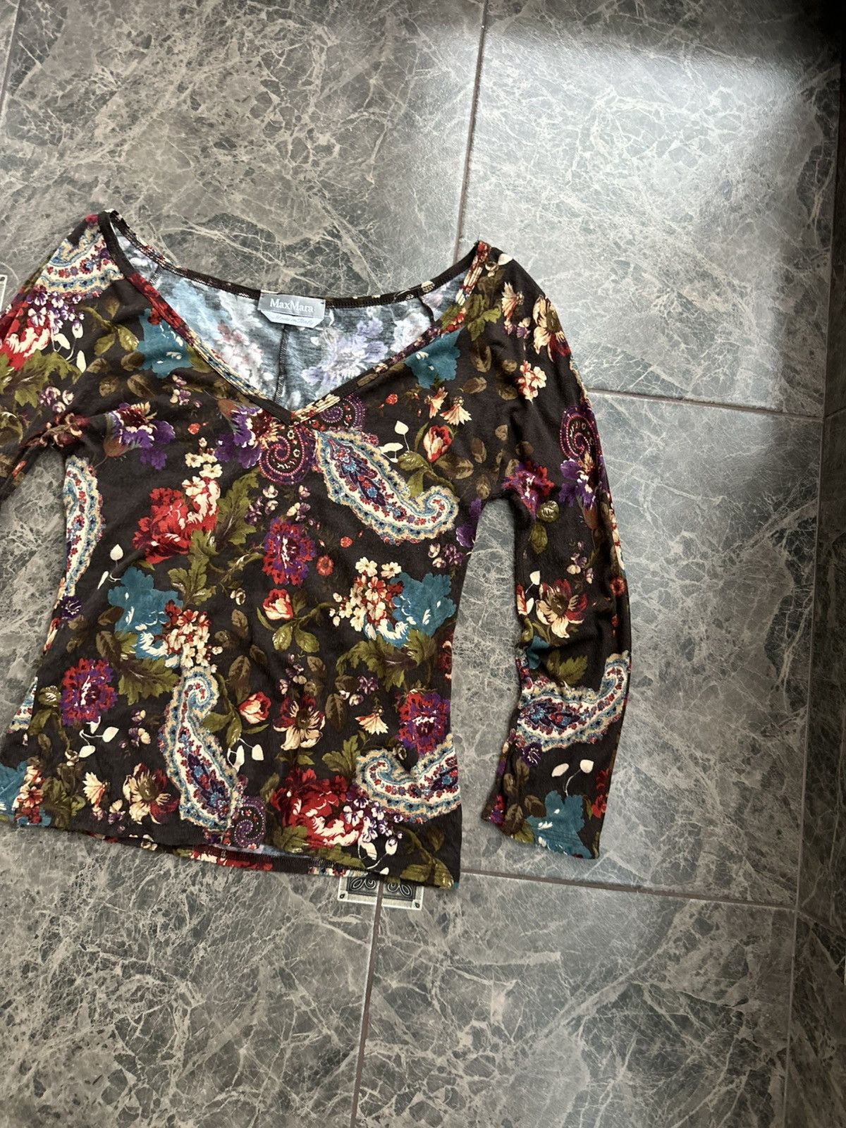 Max Mara Max Mara Paisley Floral V-Neck Long Sleeve Top Made in Italy Size M / US 6-8 / IT 42-44 - 9 Thumbnail