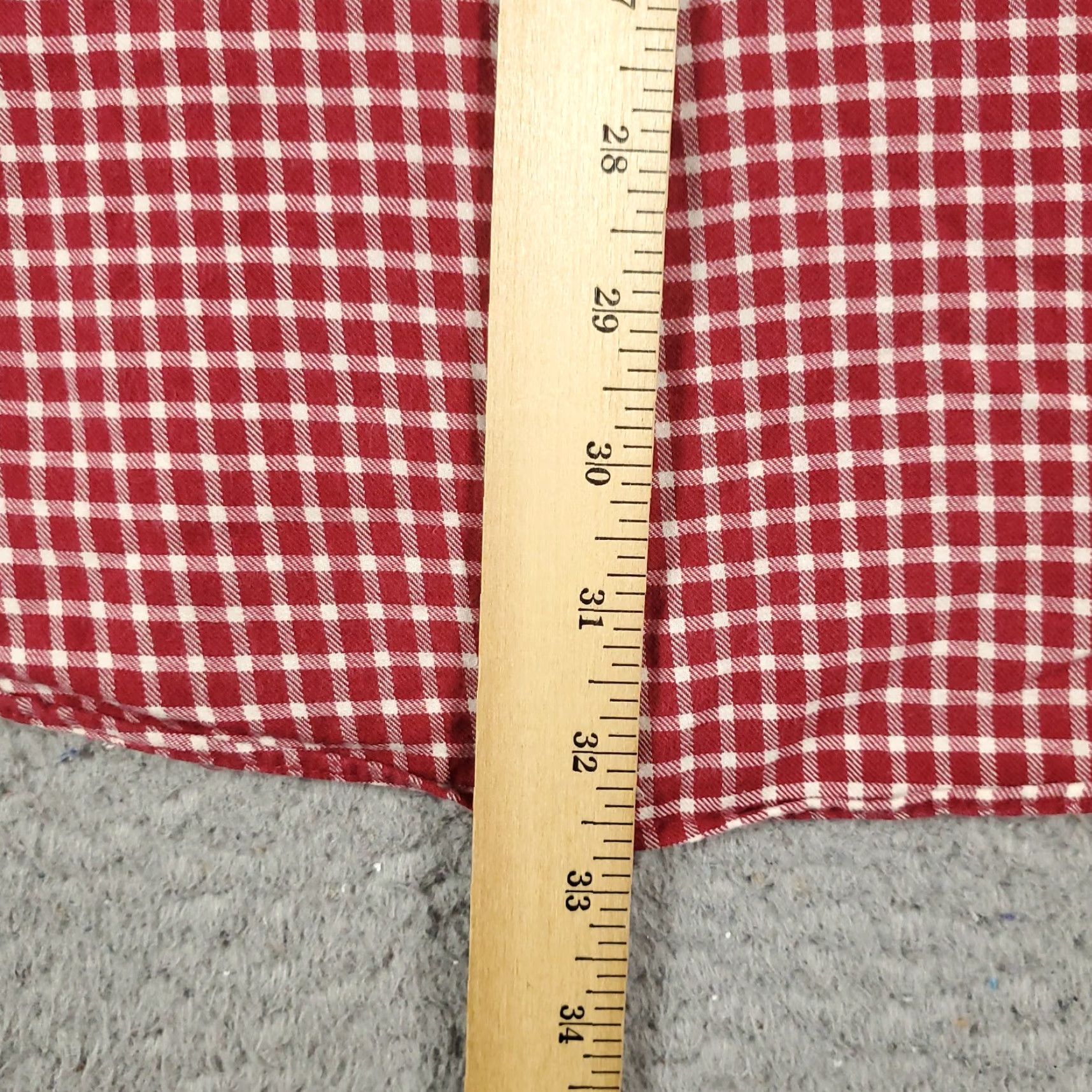 Tommy Hilfiger Tommy Hilfiger Shirt Mens Large Red Check Casual Button-Up Long Sleeve, Regular Fit, Cotton, Classic Preppy Brand Mens Clothing Size US L / EU 52-54 / 3 - 4 Thumbnail