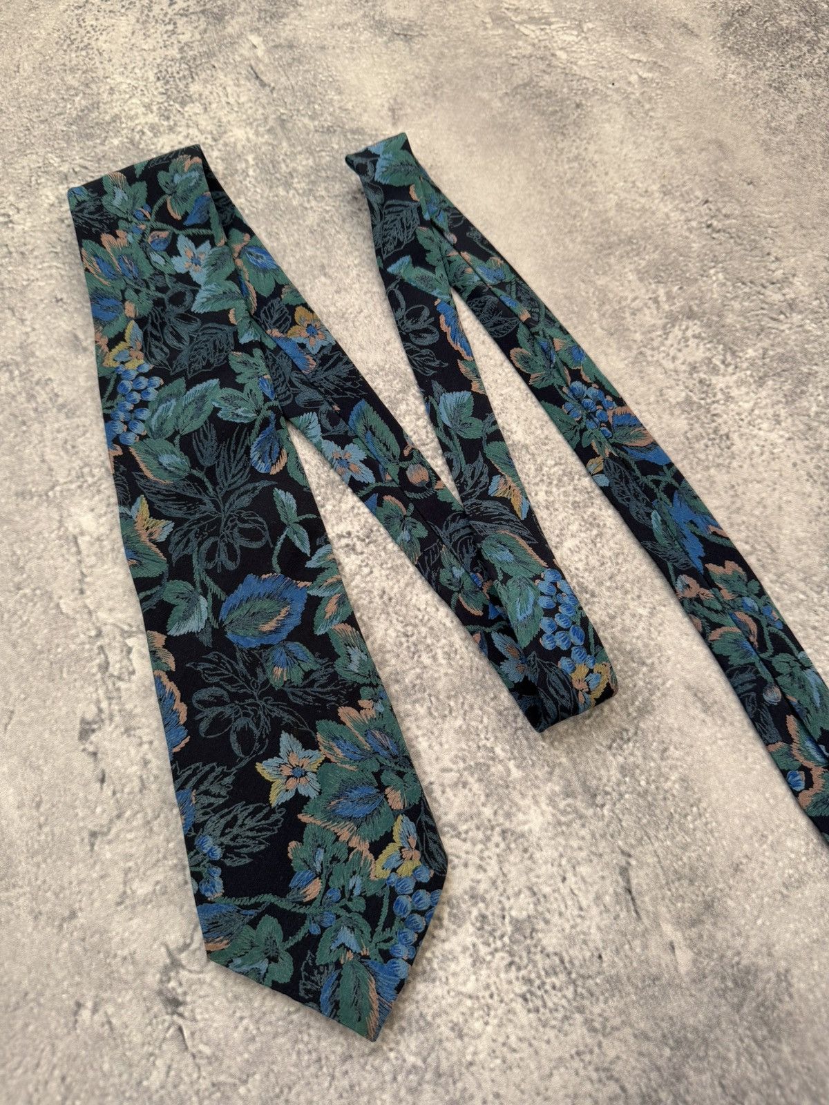 Yves Saint Laurent Vintage Ysl silk tie Size ONE SIZE - 6 Thumbnail