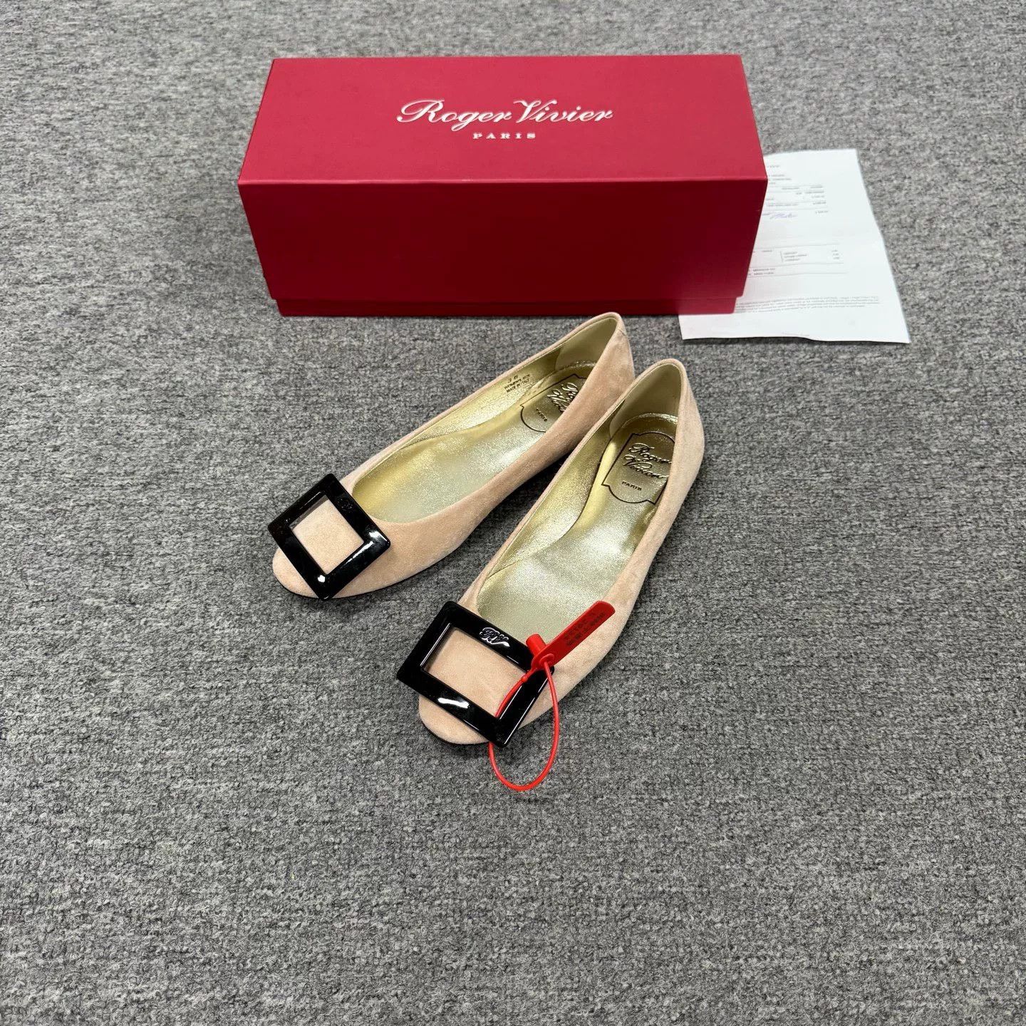 Roger Vivier Roger Vivier RV Square Buckle Flat Shoes Size US 5 / IT 35 - 1 Thumbnail