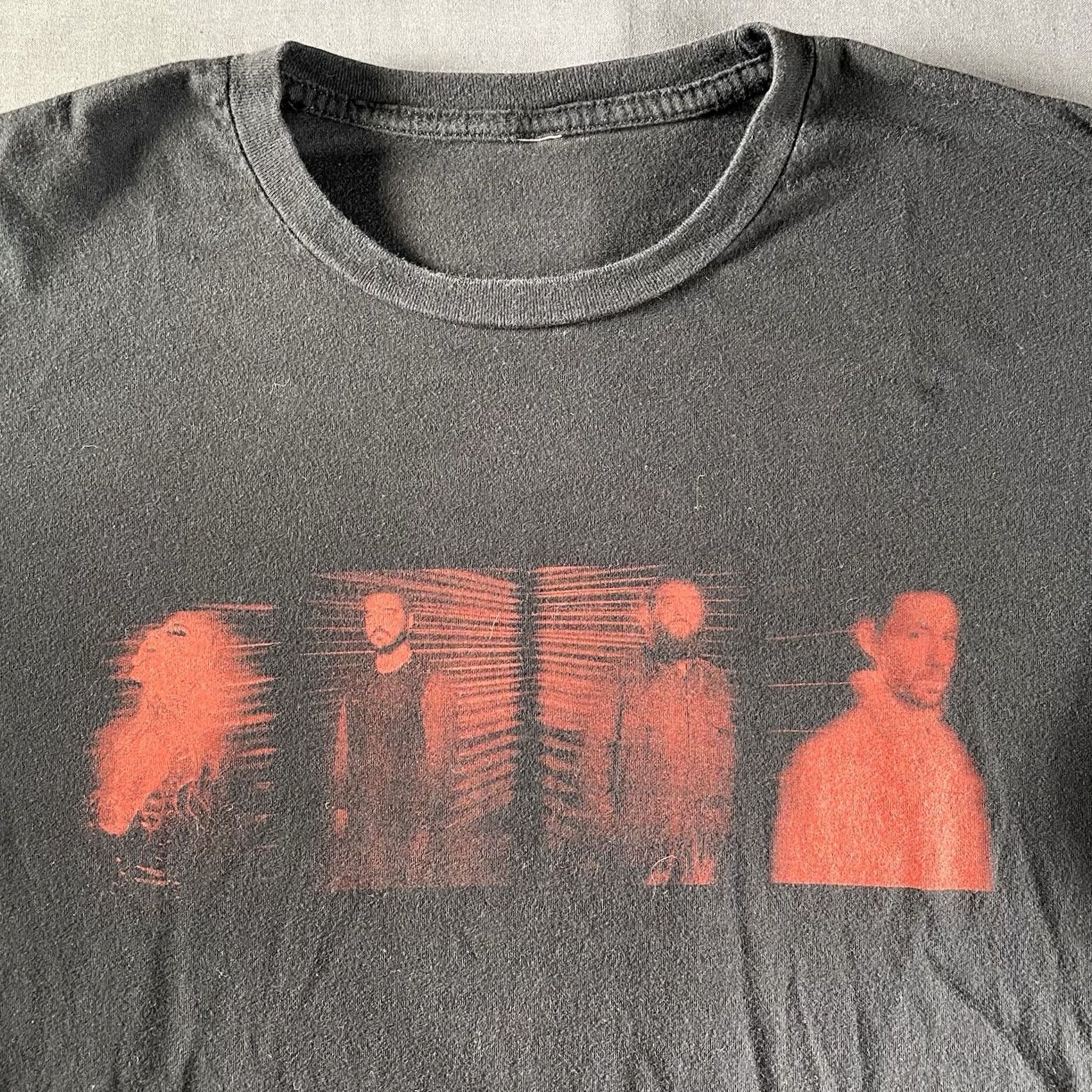 Vintage Hiatus Kaiyote Shirt Mens Medium The Red Room Australia Jazz Funk Band Nai Palm T-Shirt Black Short Sleeve Concert Cotton M Size US M / EU 48-50 / 2 - 2 Thumbnail