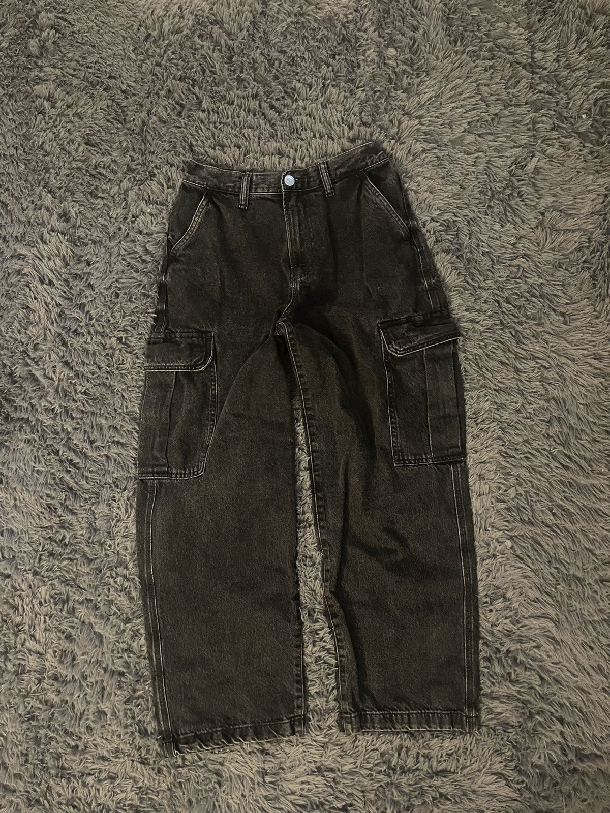 H&M H&M baggy denims Size US 28 / EU 44 - 1 Thumbnail