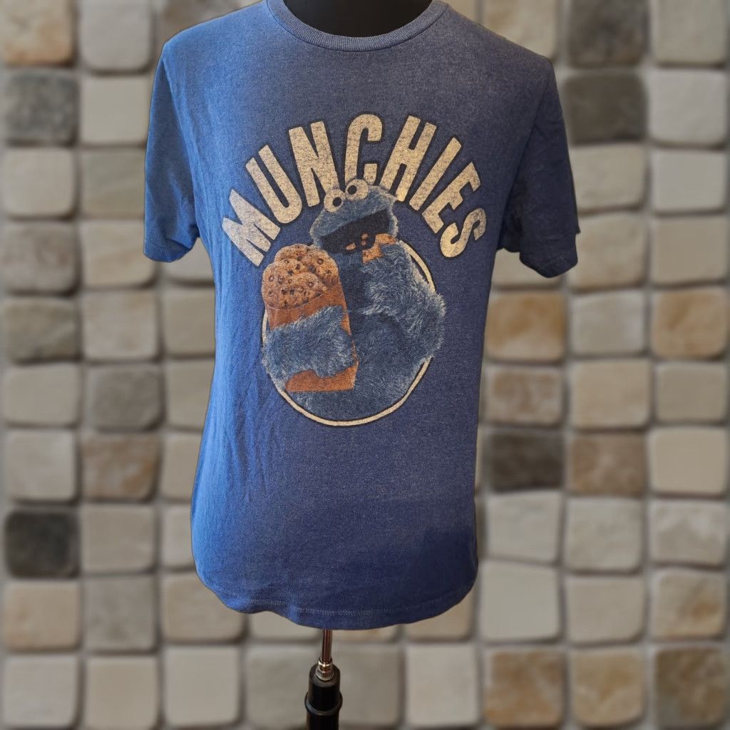 Vintage VINTAGE Sesame Street Shirt Blue Cookie Monster T-Shirt Unisex Adults M Blue Graphic Print Crew Neck Short Sleeve Cotton Polyester Size US M / EU 48-50 / 2 - 1 Thumbnail