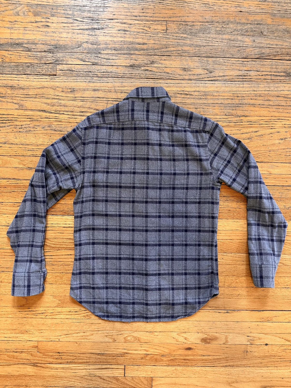 Taylor Stitch Taylor Stitch Yosemite in grey navy plaid flannel Size US M / EU 48-50 / 2 - 2 Thumbnail