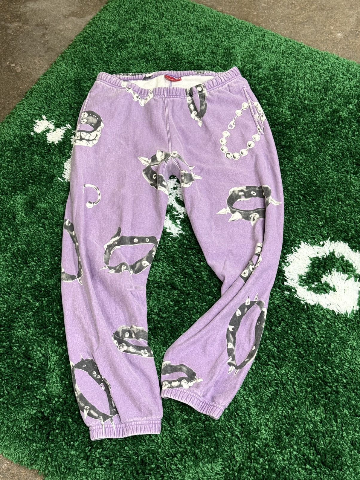 Supreme Supreme Studded Collars Sweatpant Violet Medium 32 Size US 32 / EU 48 - 2 Thumbnail