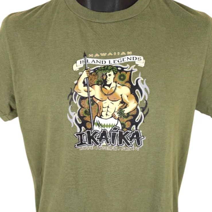 Gildan VINTAGE Hawaiian Island Legends T Shirt Mens Small Green Ikaika Warrior (not vintage) Size US S / EU 44-46 / 1 - 2 Thumbnail