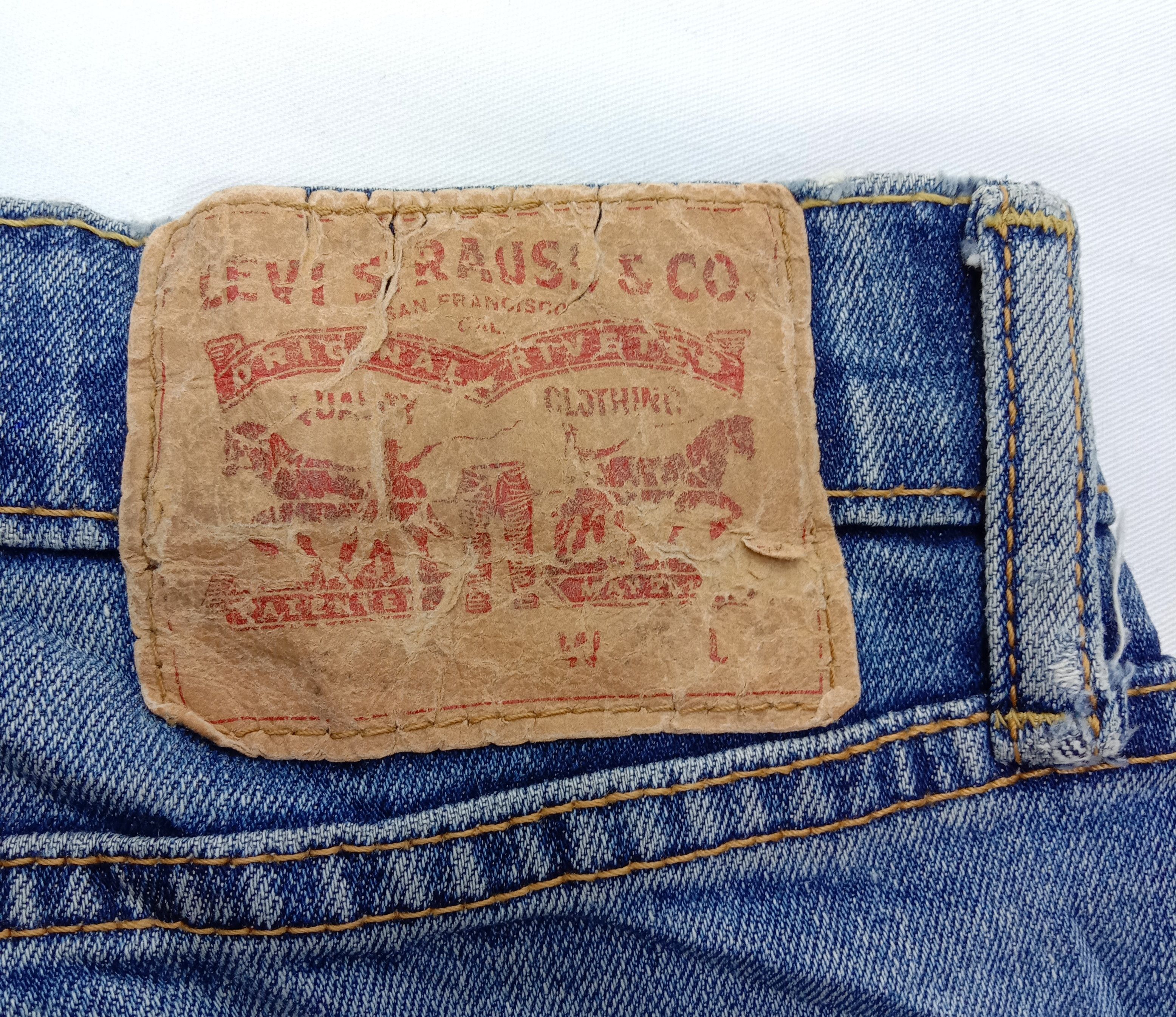 Levi's Vintage Levi's 507 Jeans Faded Blue Distressed Denim Size US 33 - 14 Thumbnail