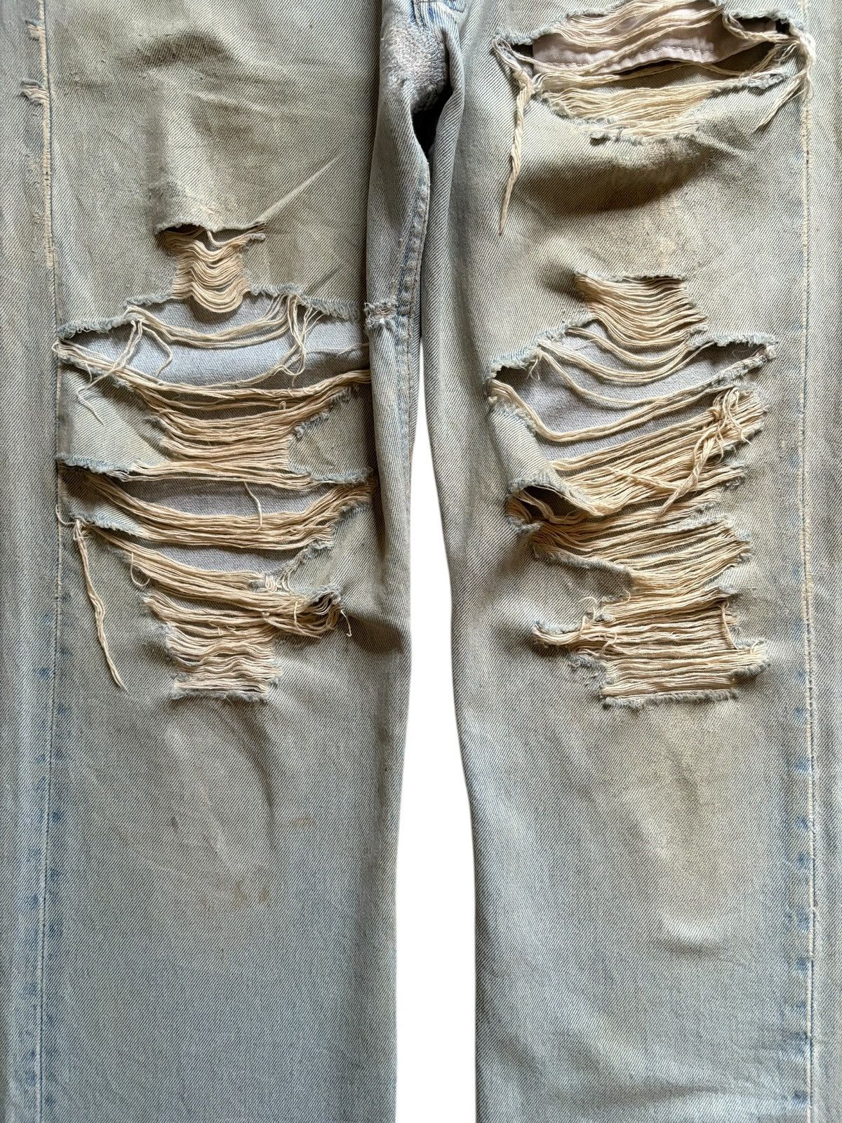 Levi's Vintage 90s Levis 501 Mud Wash Distress Ripped Loose Jeans Size US 35 - 5 Thumbnail