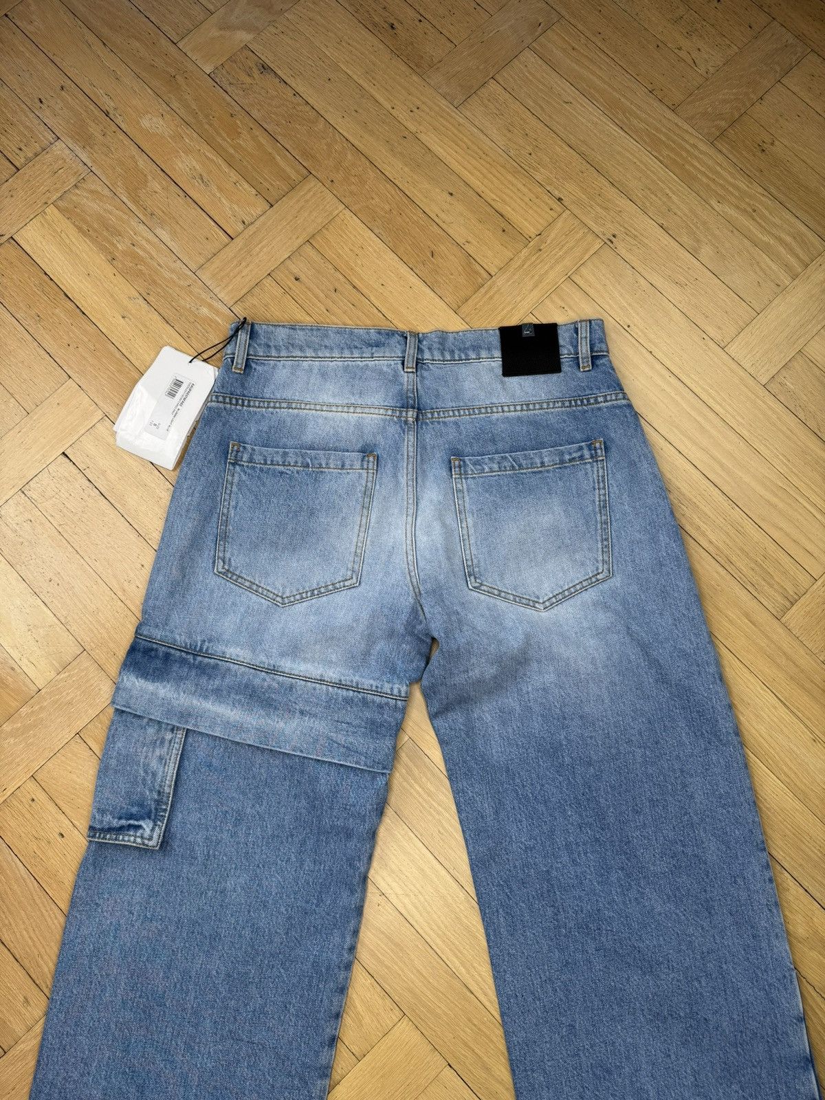 1017 ALYX 9SM 1017 ALYX 9SM FW23 OVERSIZED DENIM CARGO PANTS Size US 32 / EU 48 - 4 Thumbnail